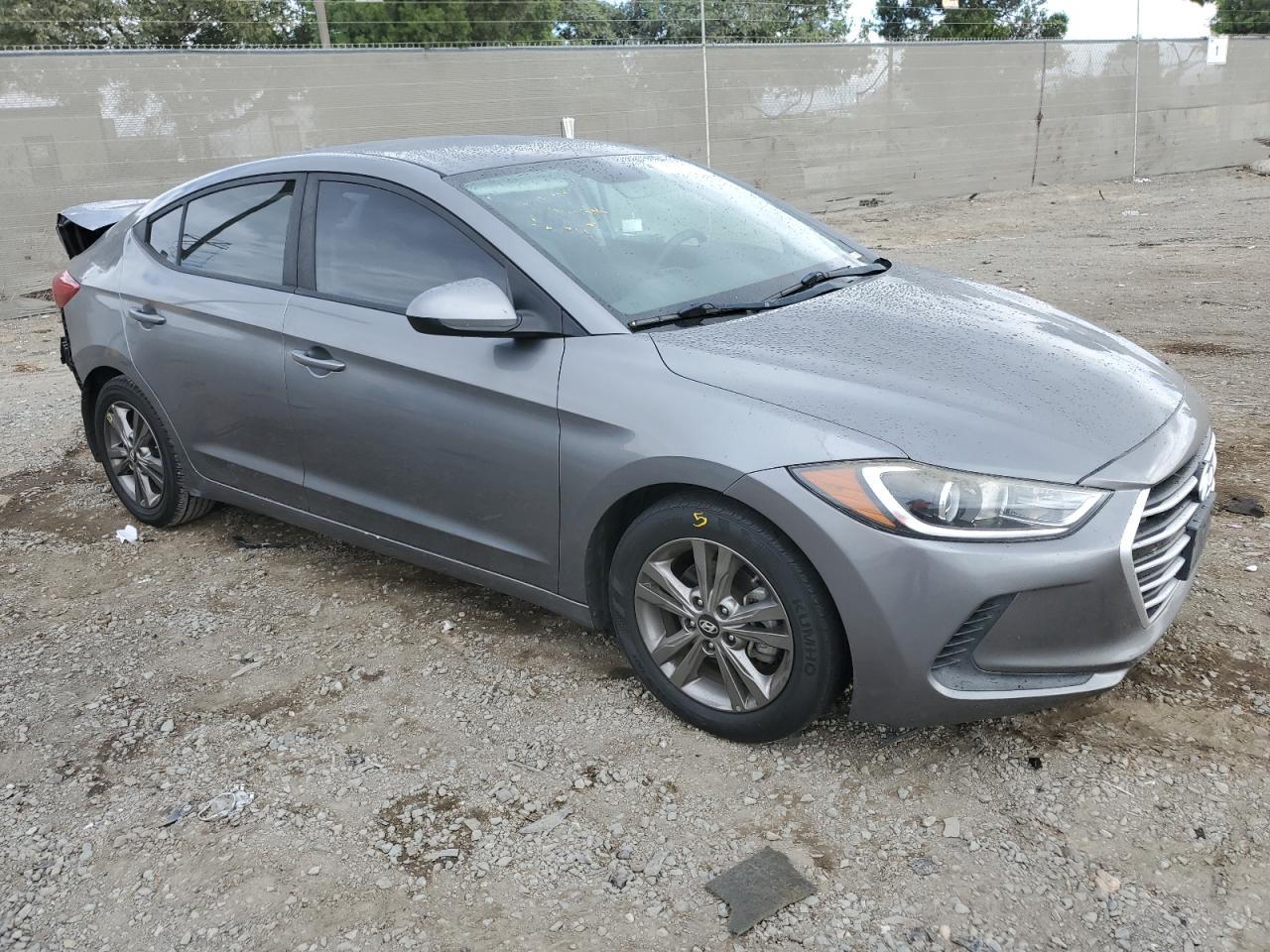 2018 Hyundai Elantra - zdjęcie 4