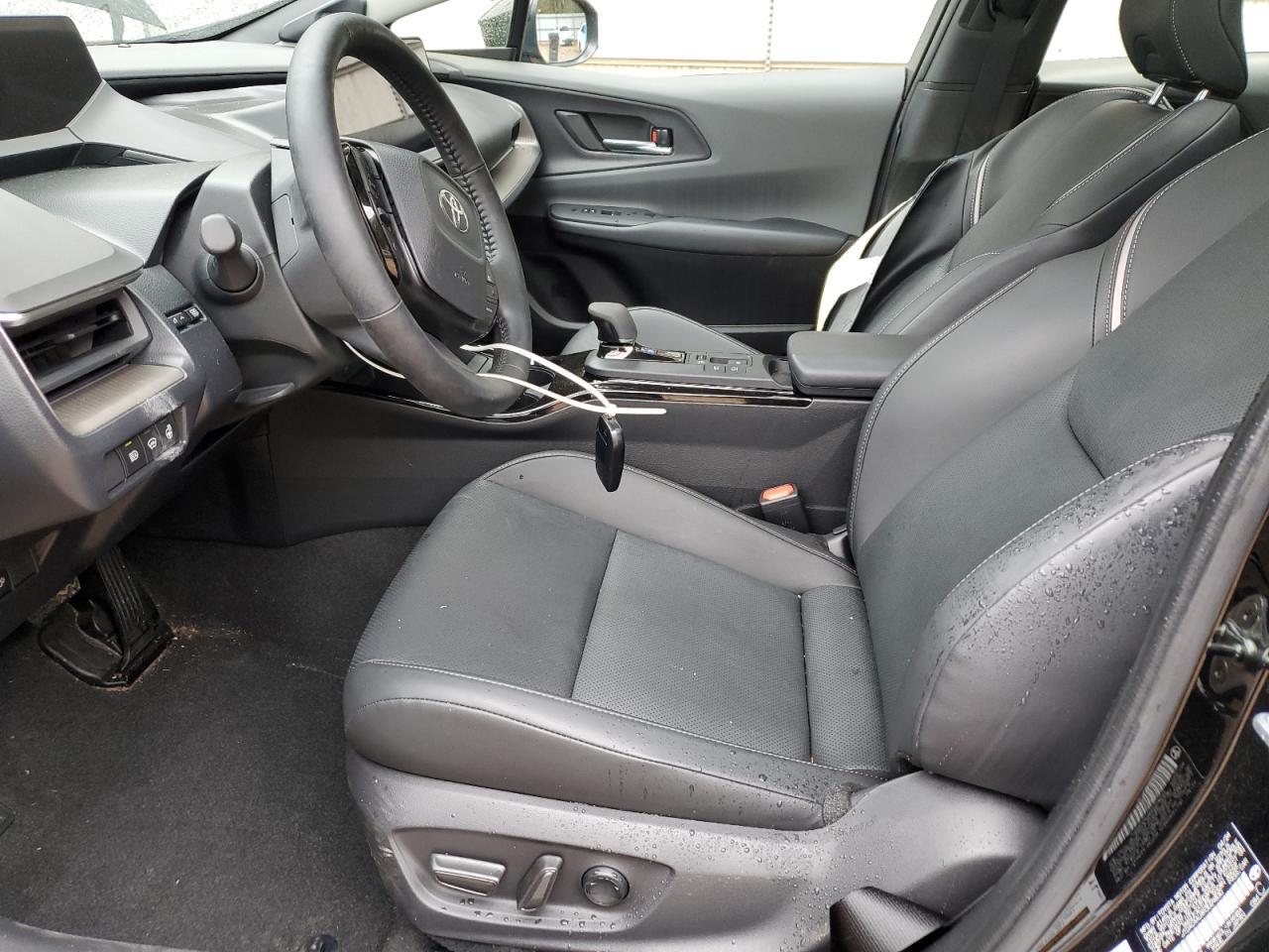 2024 Toyota Prius - zdjęcie 7