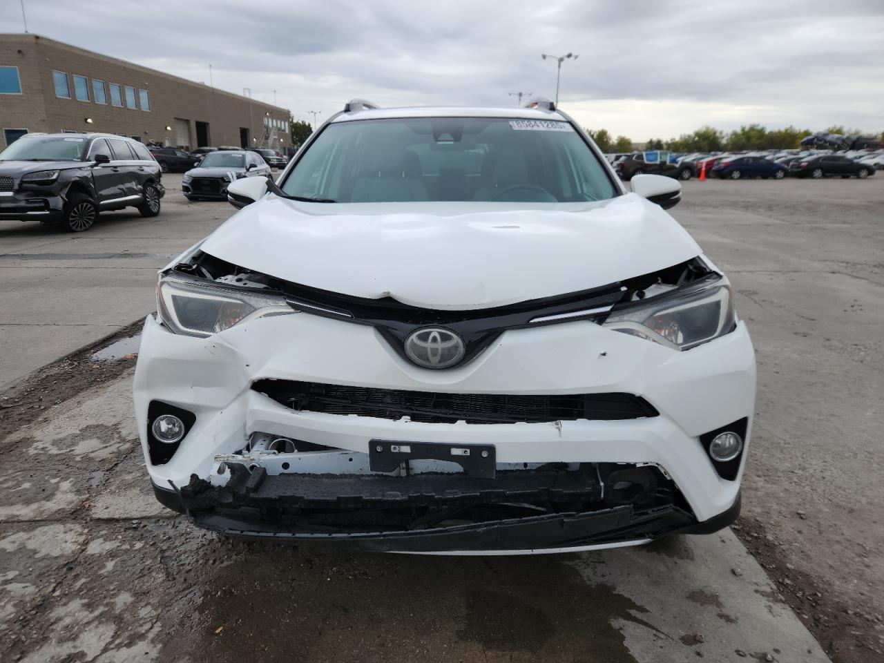 2017 Toyota Rav4 Xle - zdjęcie 5