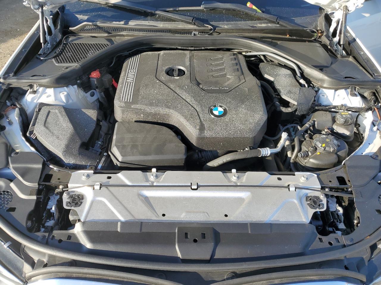 2019 BMW 330I - zdjęcie 11