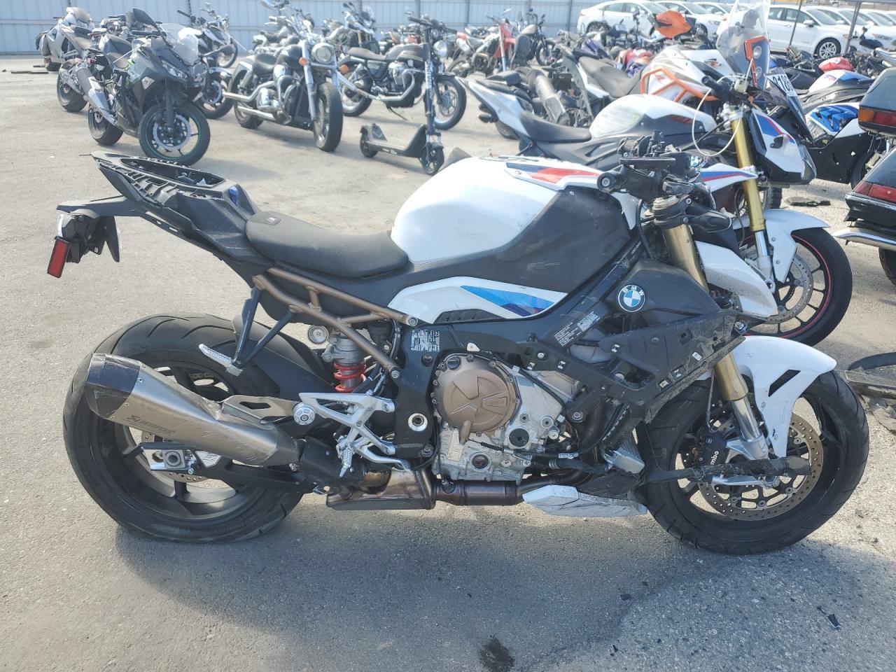 2024 BMW S 1000 R - zdjęcie główne