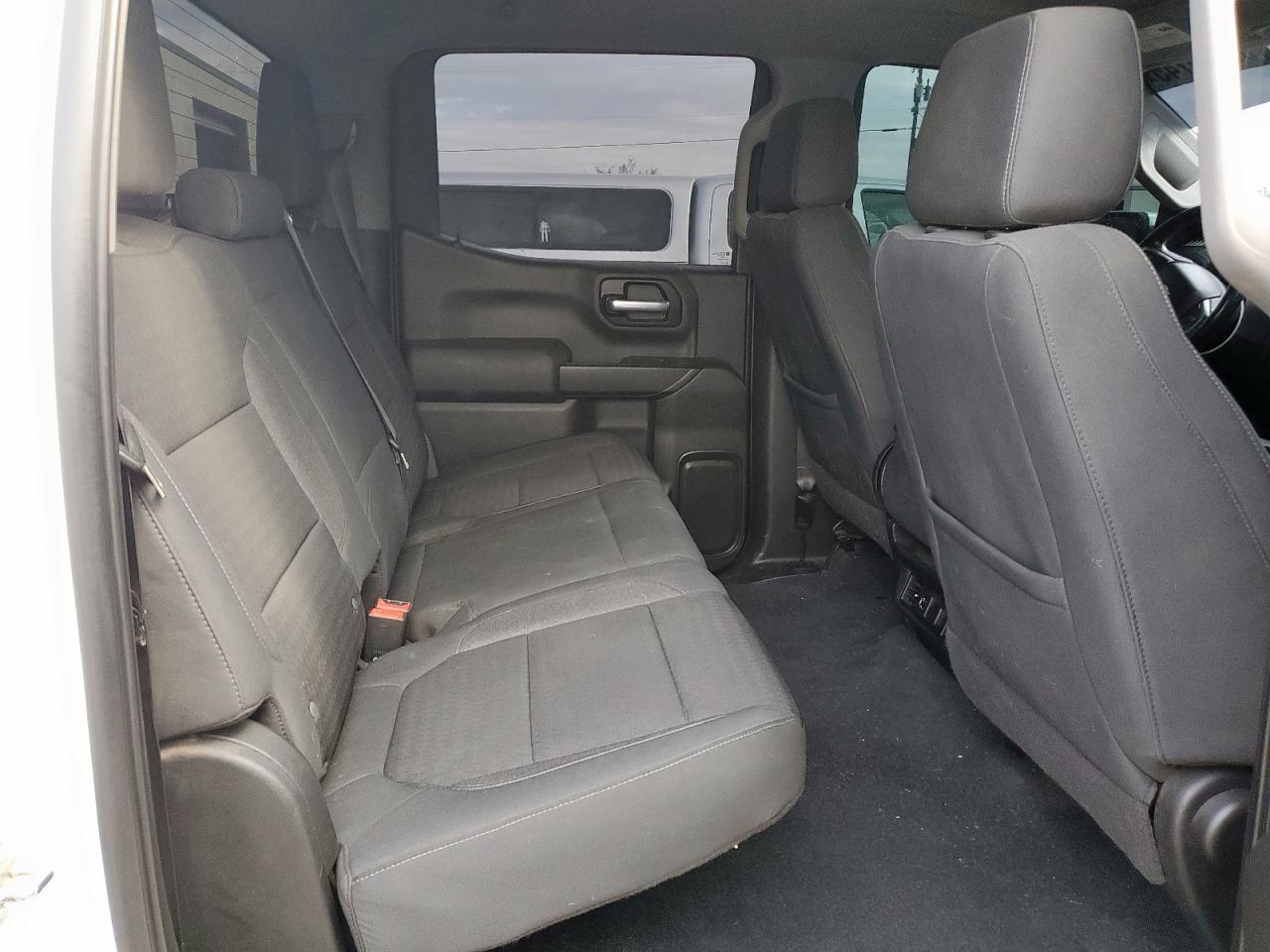 2020 Chevrolet Silverado K1500 Lt - zdjęcie 10