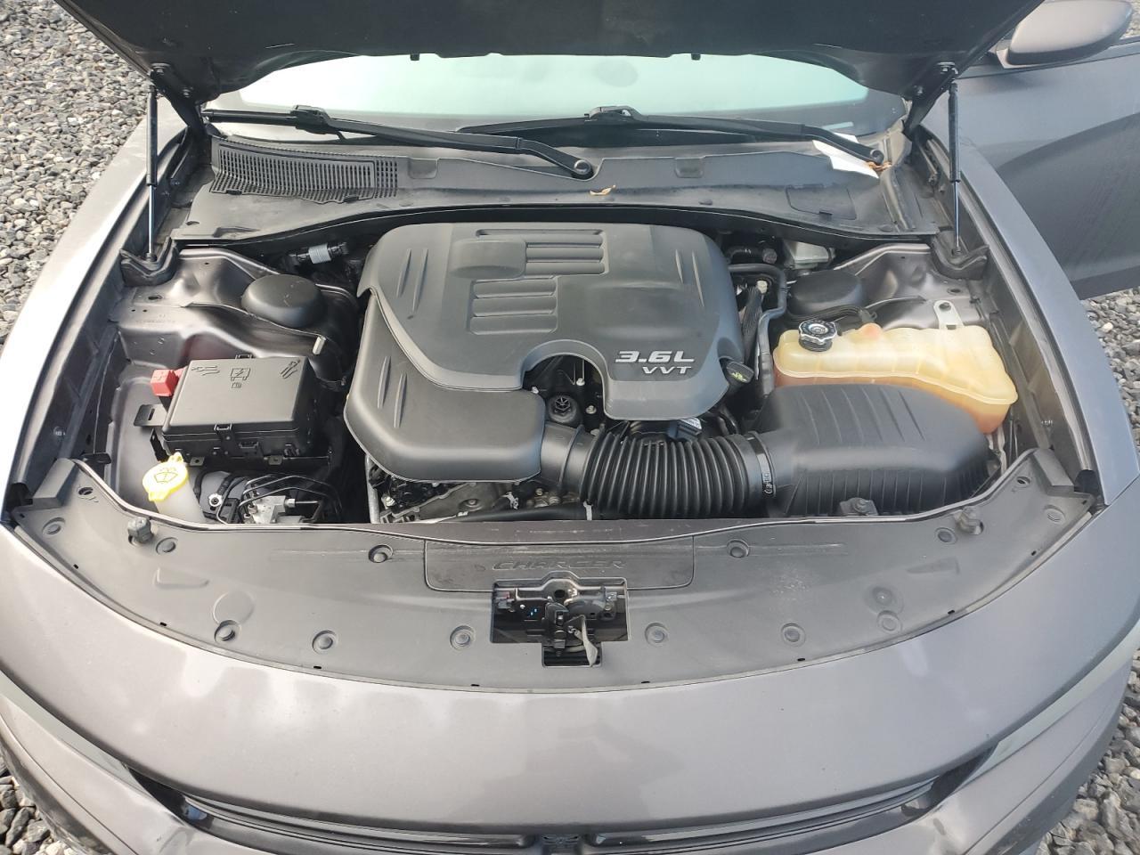 2016 Dodge Charger Sxt - zdjęcie 11