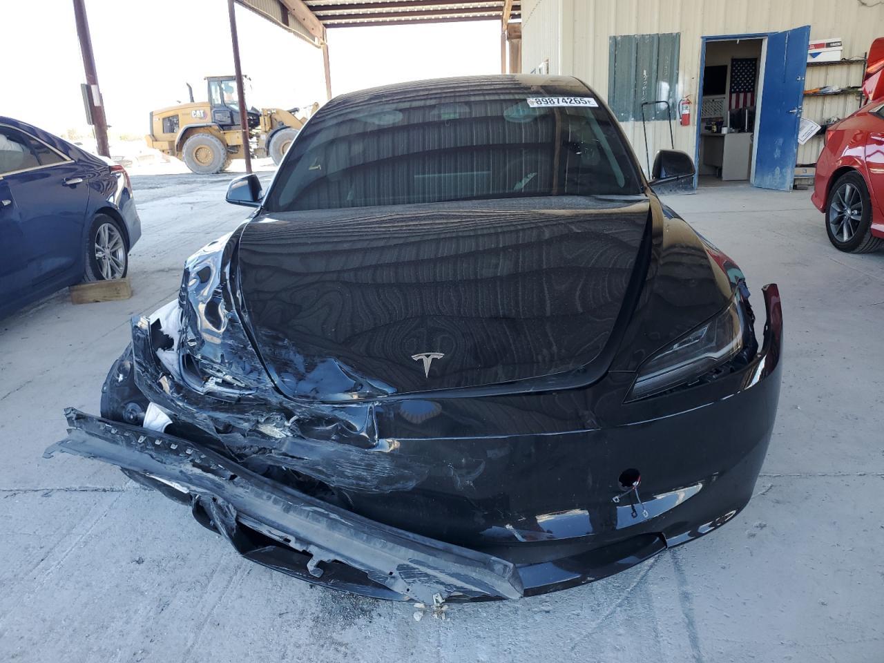 2024 Tesla Model 3 - zdjęcie 5