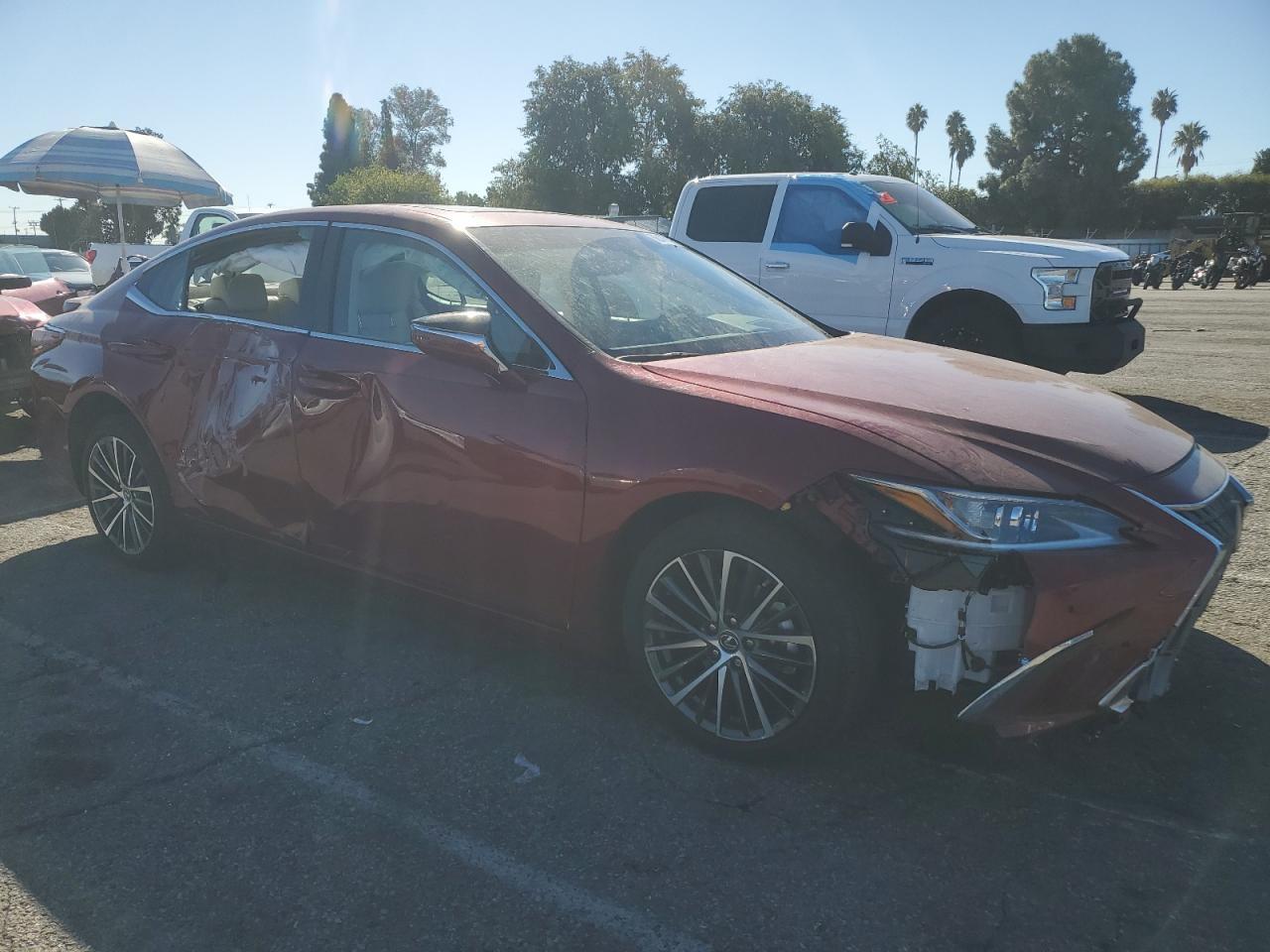 2025 Lexus ES - zdjęcie 4