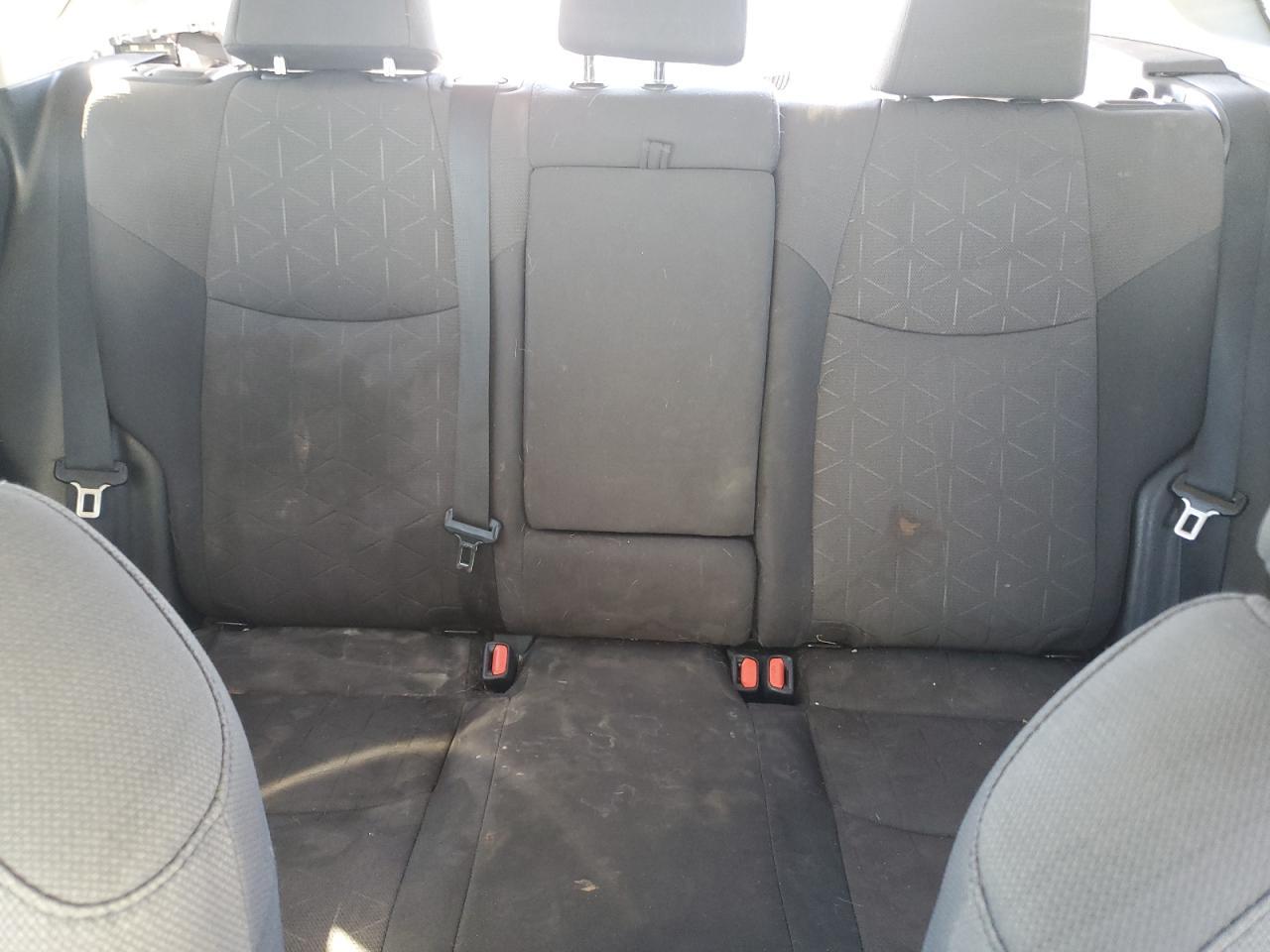 2019 Toyota RAV 4 - zdjęcie 10