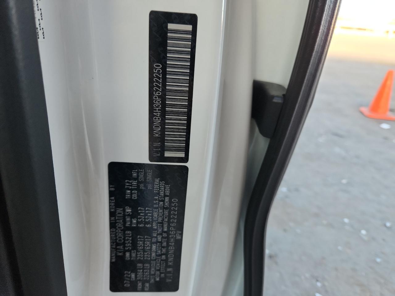 2023 Kia Carnival - zdjęcie 14