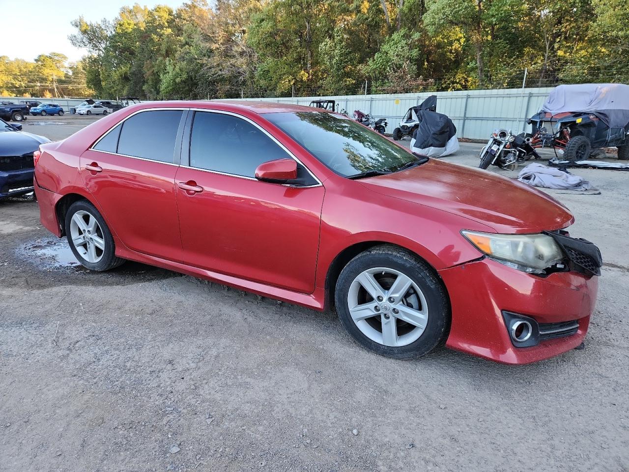2014 Toyota Camry Se - zdjęcie 4