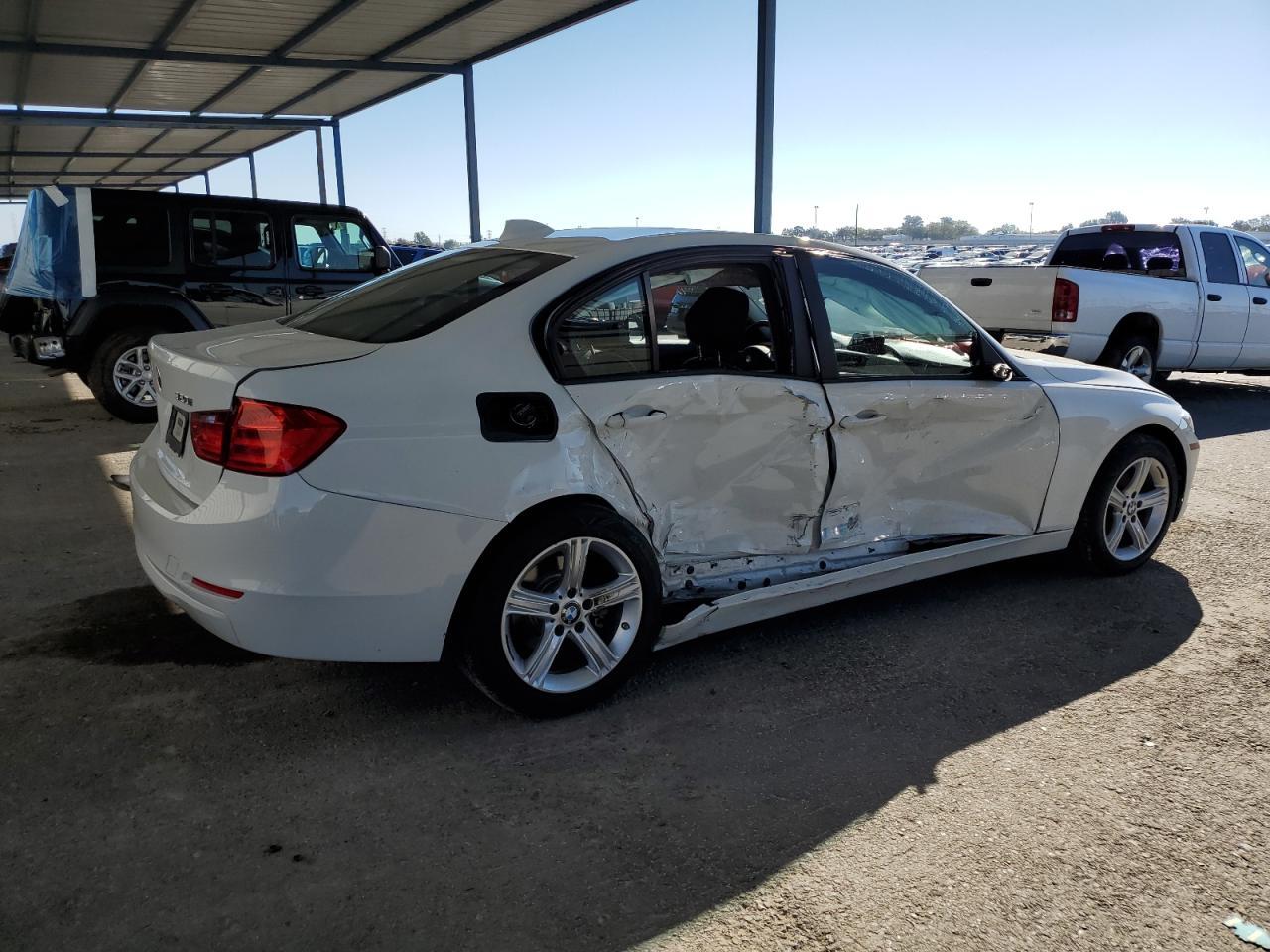 2015 BMW Seria 3 - zdjęcie 3