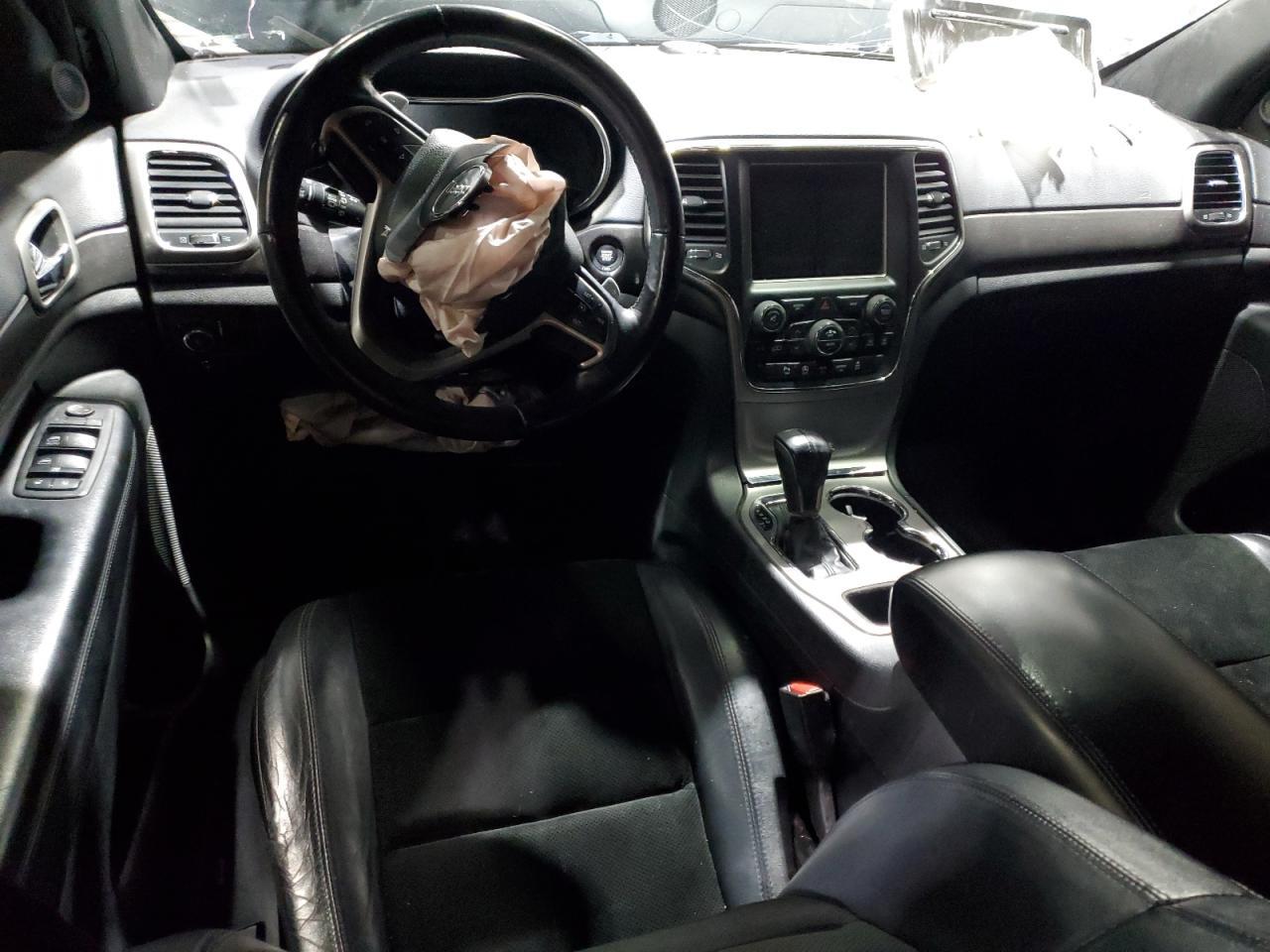 2017 Jeep Grand Cherokee Laredo - zdjęcie 8