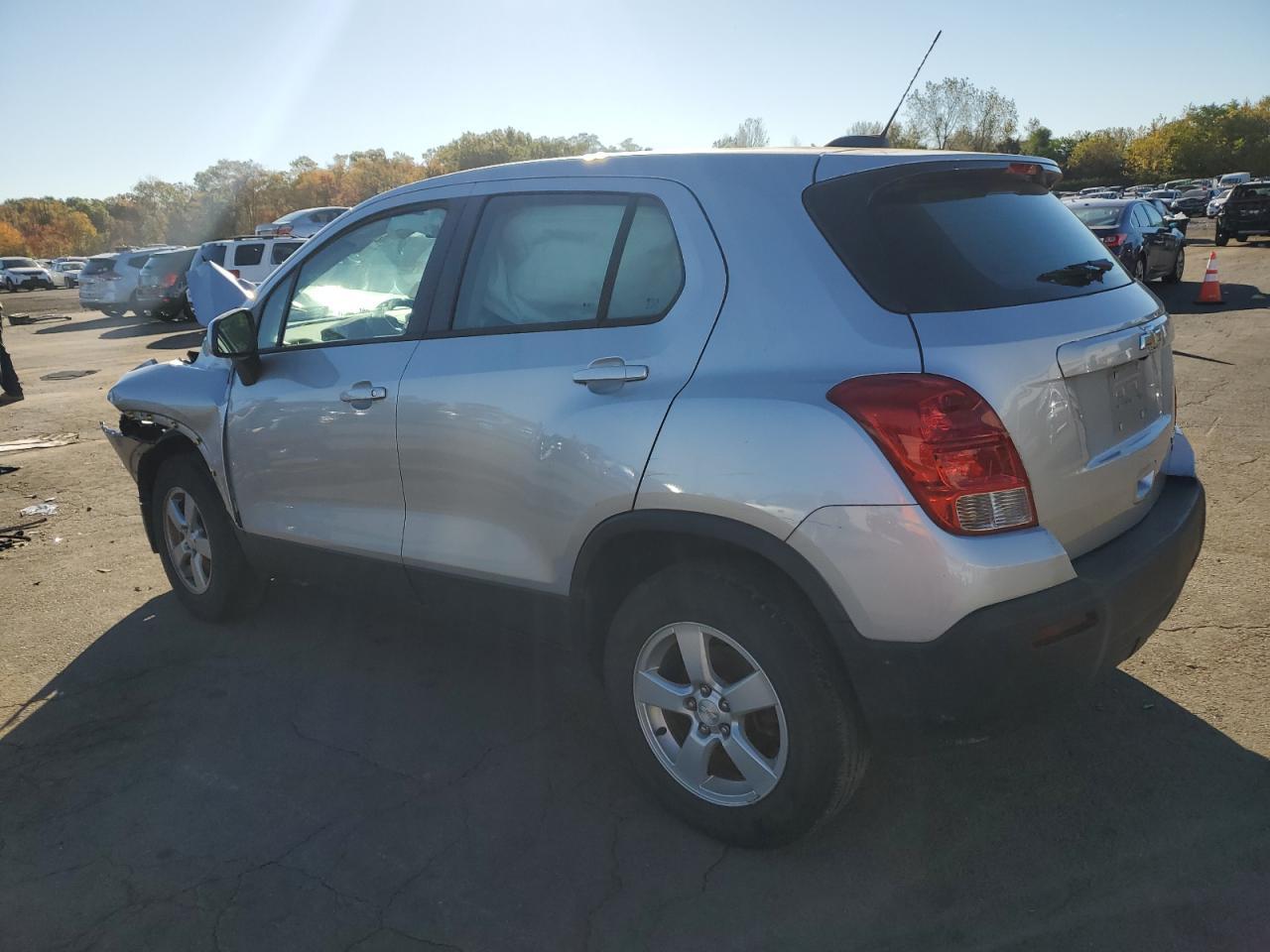 2016 Chevrolet Trax - zdjęcie 2