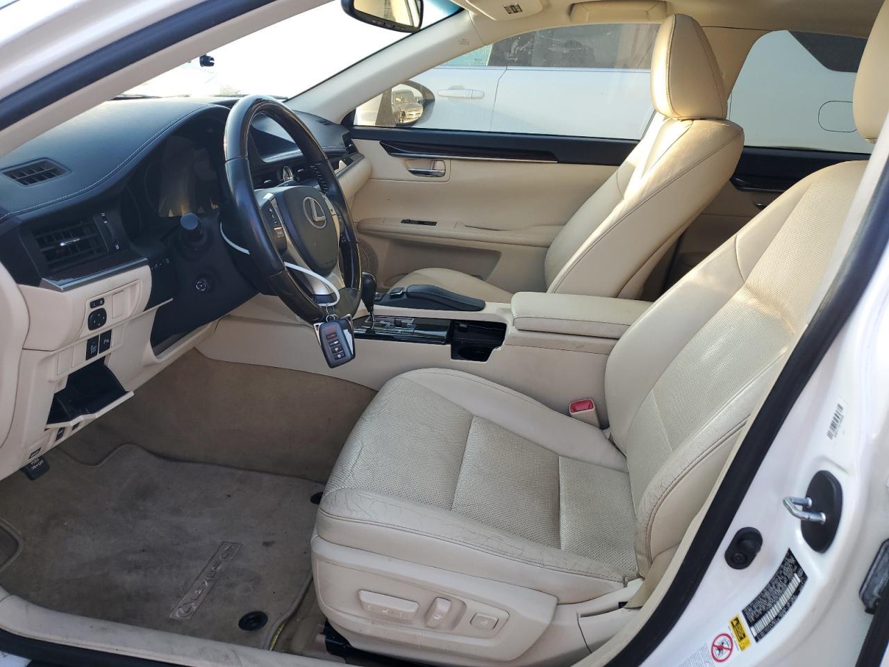 2014 Lexus ES - zdjęcie 12