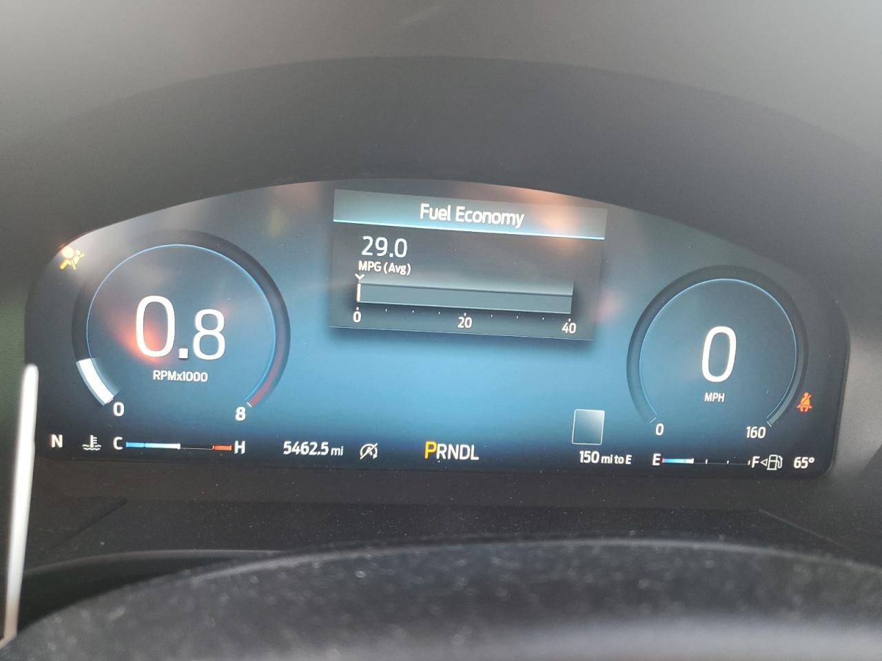 2025 Ford Escape St Line Elite - zdjęcie 9