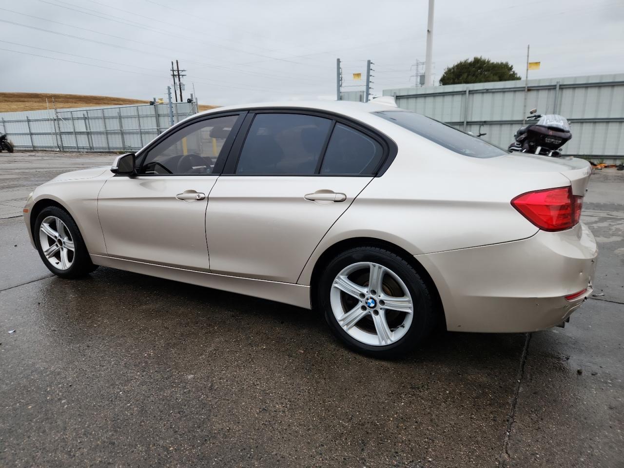2013 BMW 328 Xi - zdjęcie 2