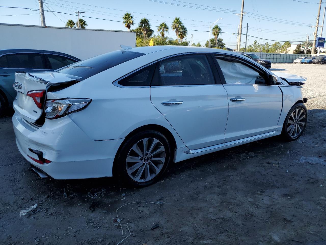 2015 Hyundai Sonata - zdjęcie 3