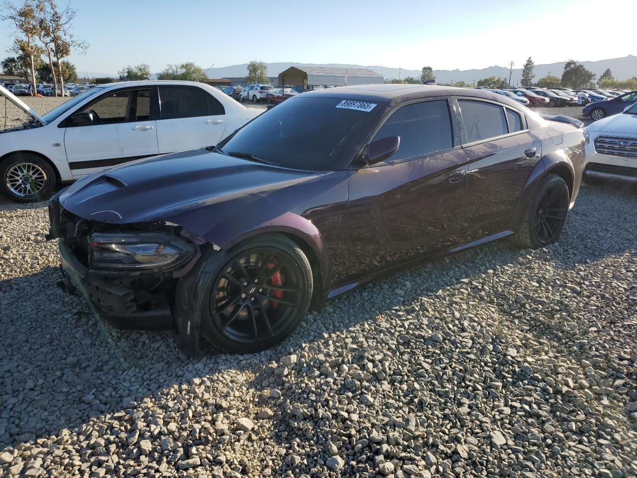 2021 Dodge Charger - zdjęcie główne