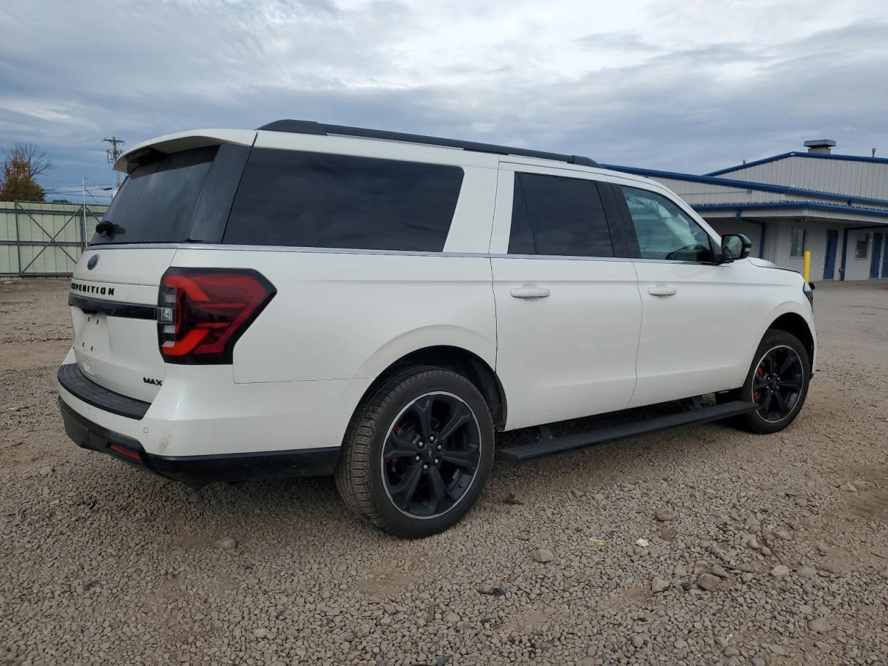 2022 Ford Expedition - zdjęcie 3