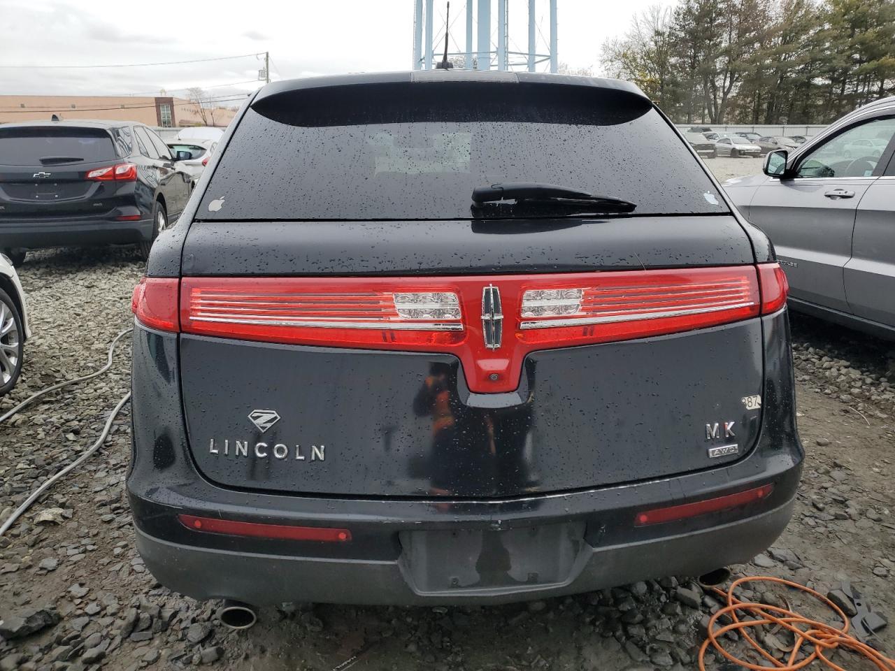 2016 Lincoln Mkt - zdjęcie 6