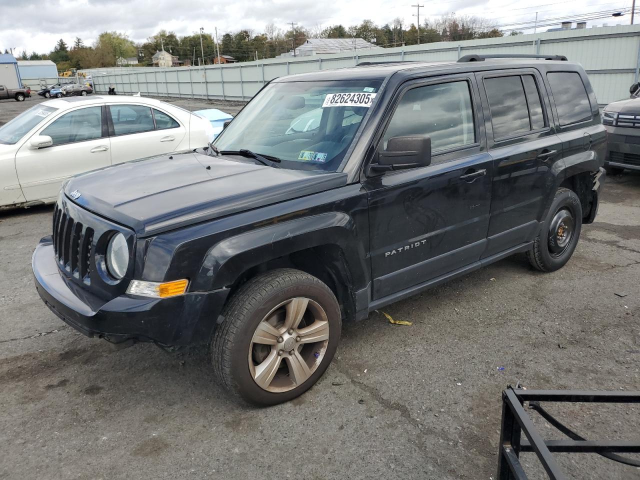 2015 Jeep Patriot Latitude - zdjęcie główne