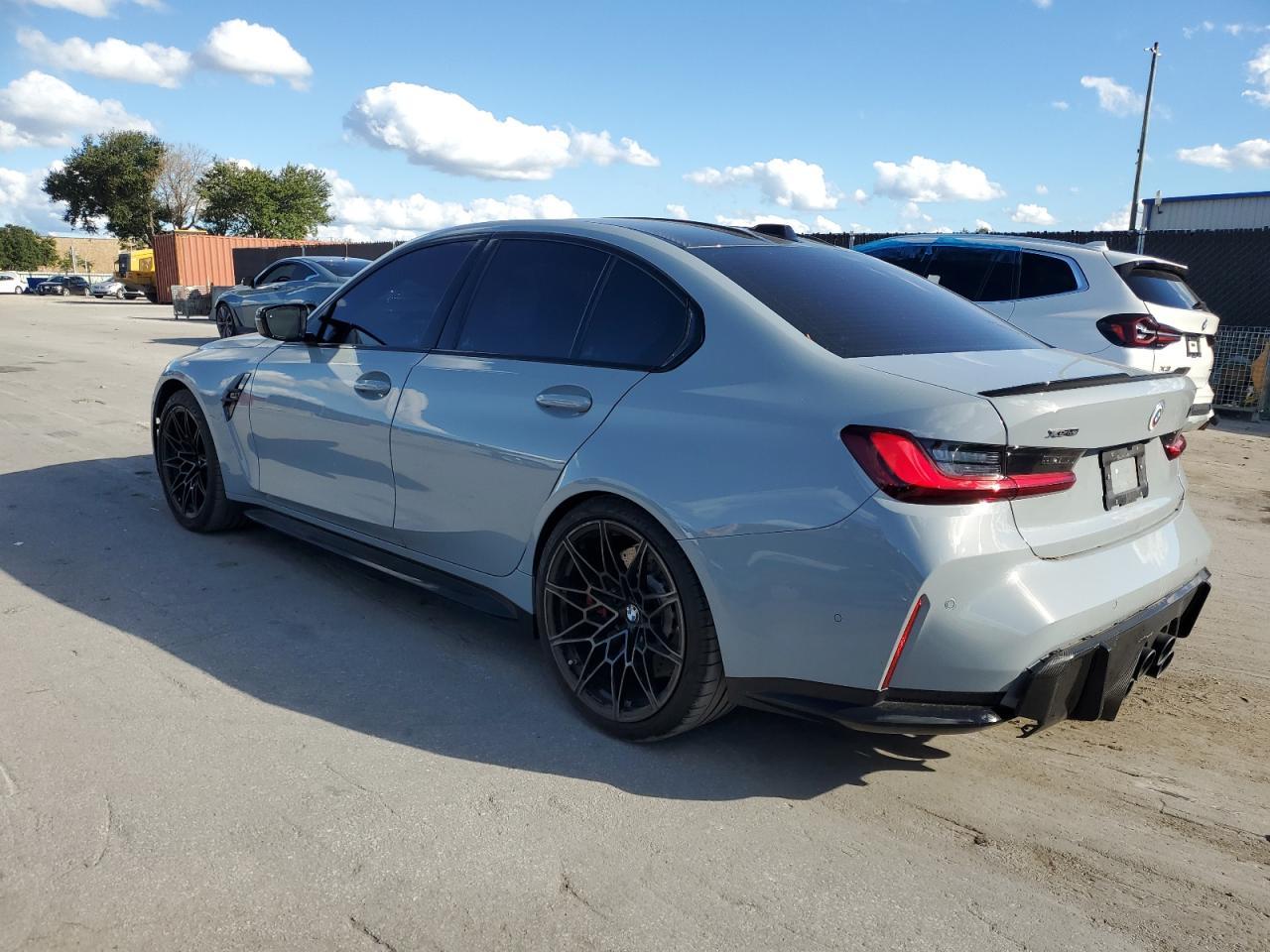 BMW M3 - zdjęcie 2