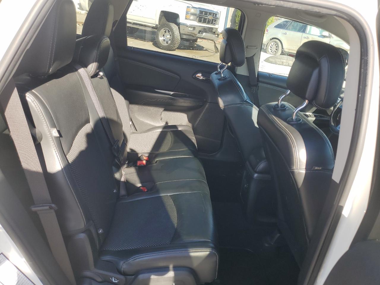 2017 Dodge Journey Crossroad - zdjęcie 11