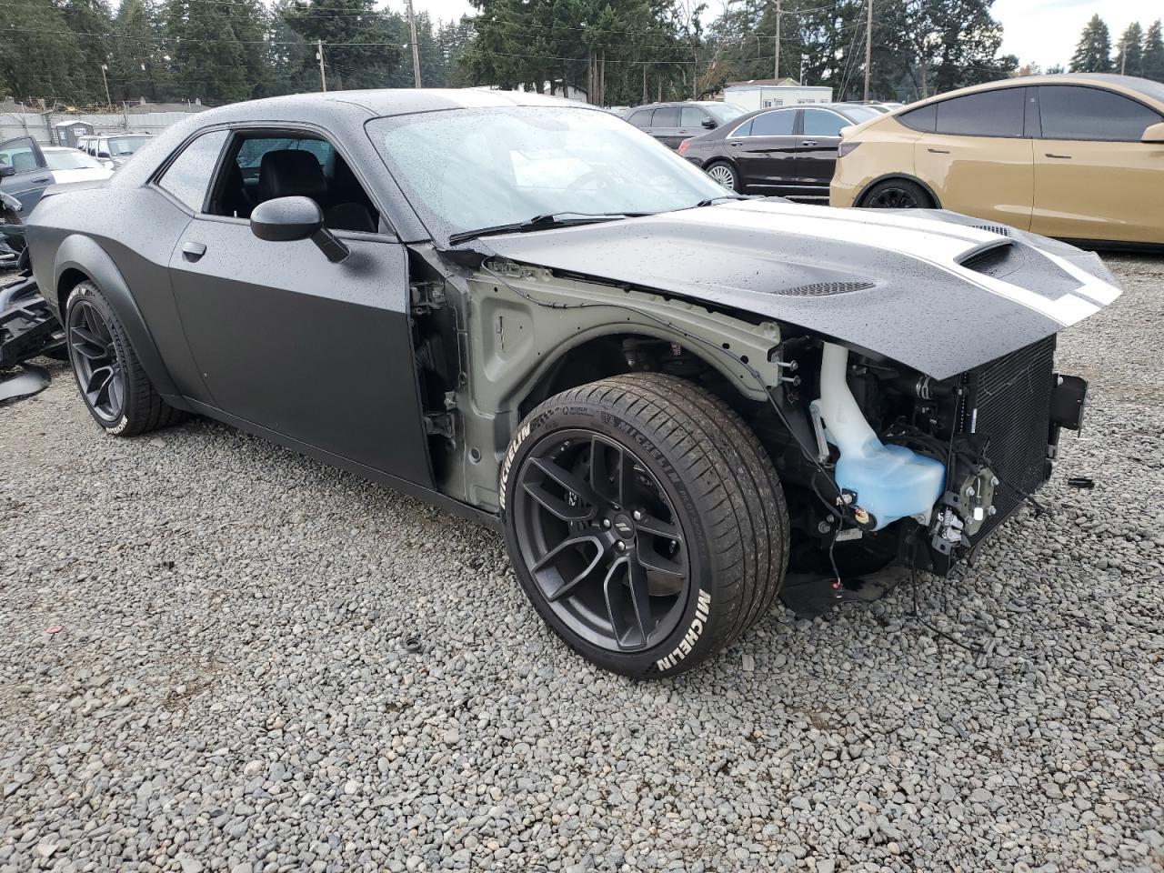 2021 Dodge Challenger - zdjęcie 4