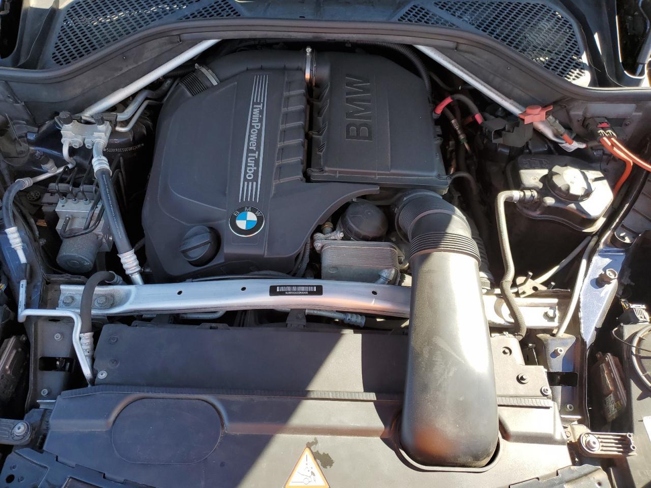 2014 BMW X5 xDrive35I - zdjęcie 12