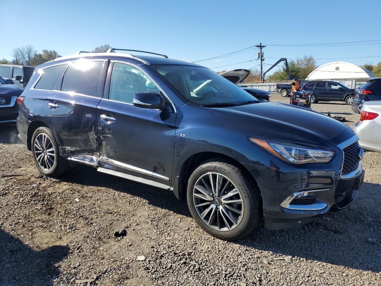 2020 Infiniti Qx60 Luxe - zdjęcie 4