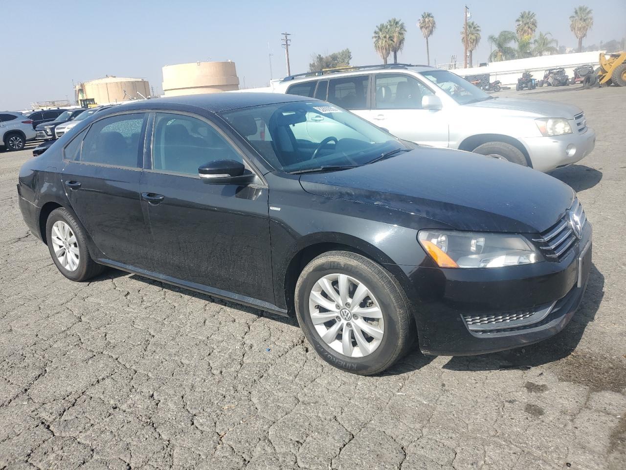 2015 Volkswagen Passat - zdjęcie 4