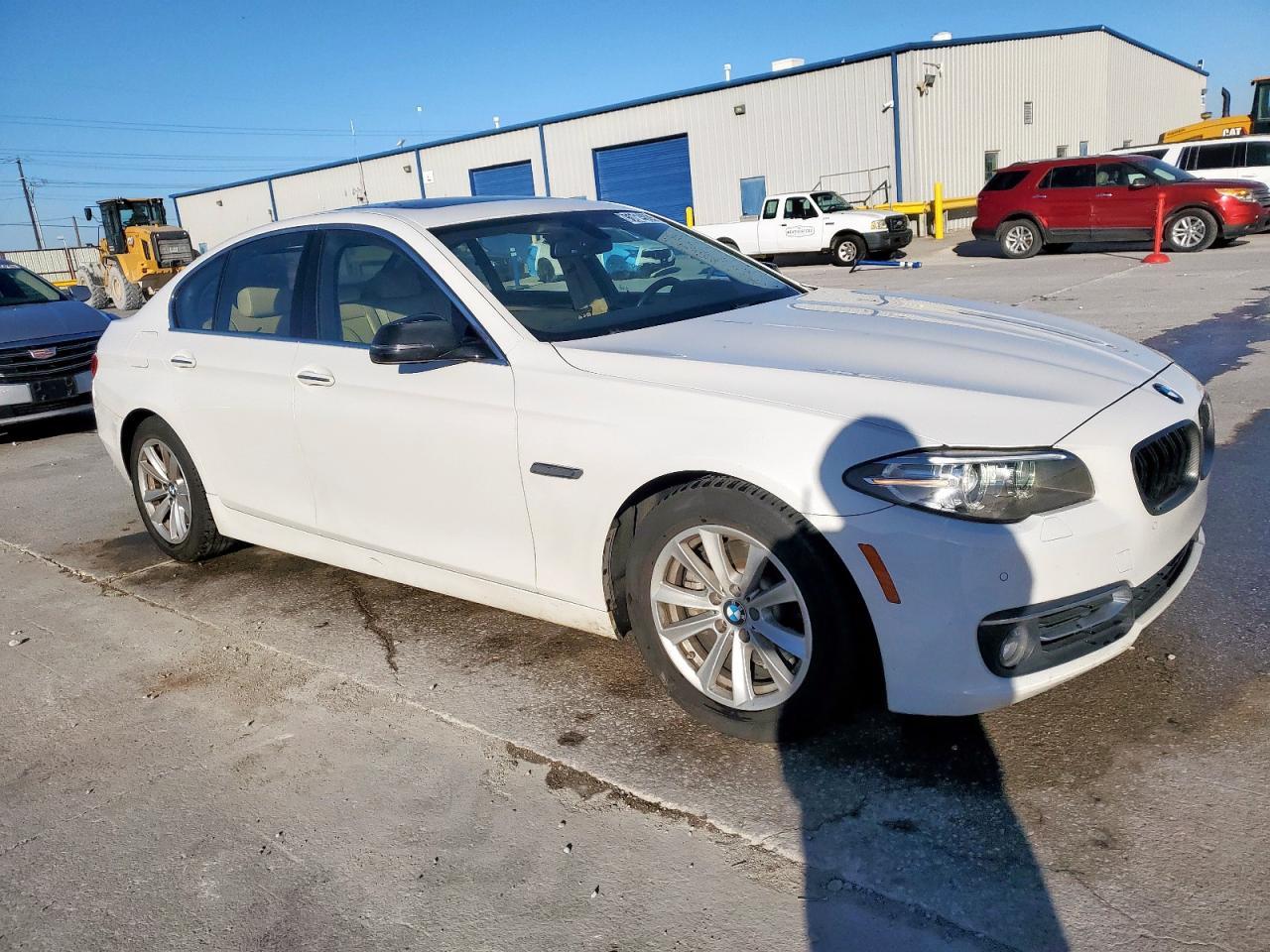 2015 BMW 528 I - zdjęcie 4
