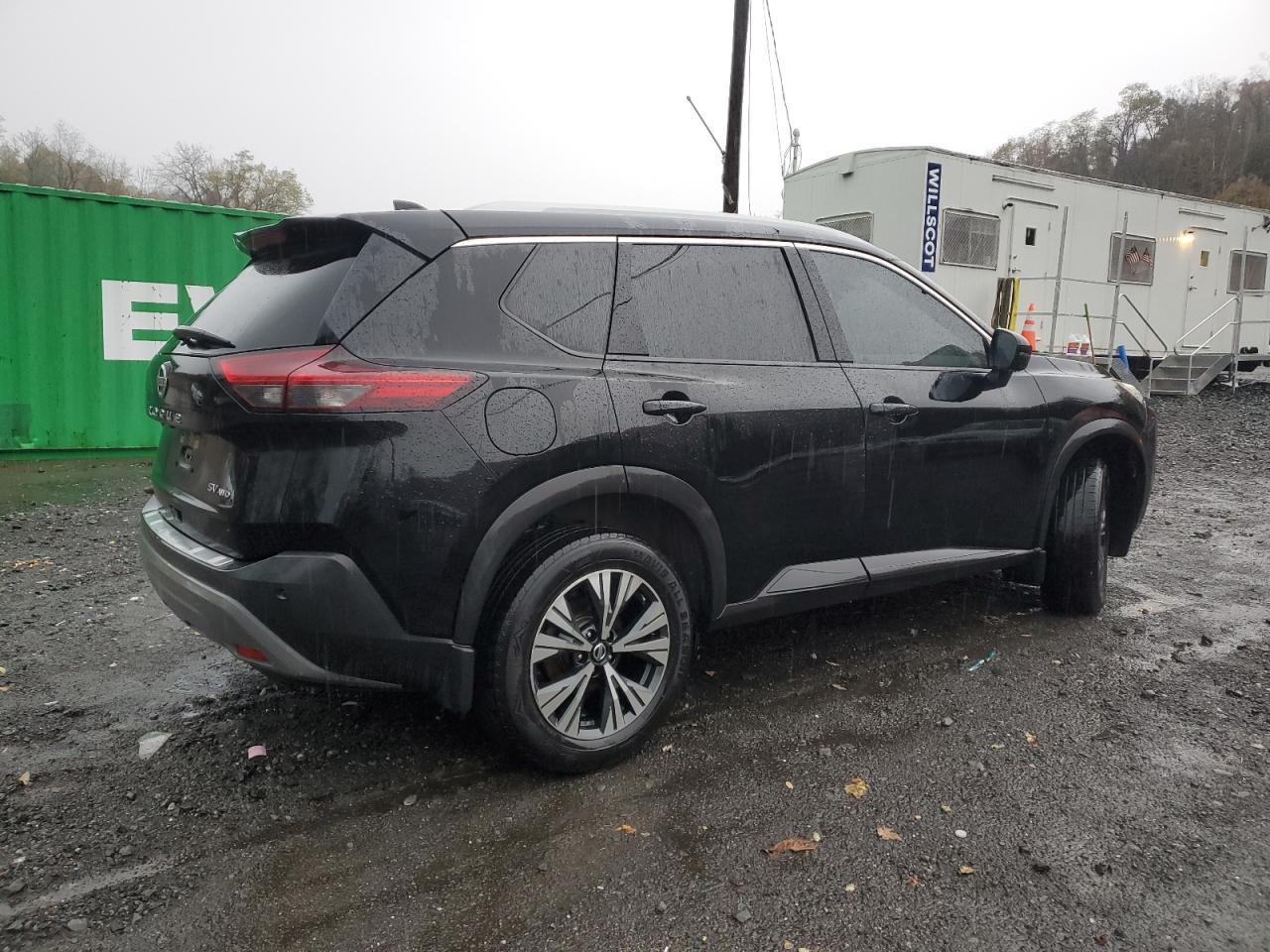 2021 Nissan Rogue - zdjęcie 3