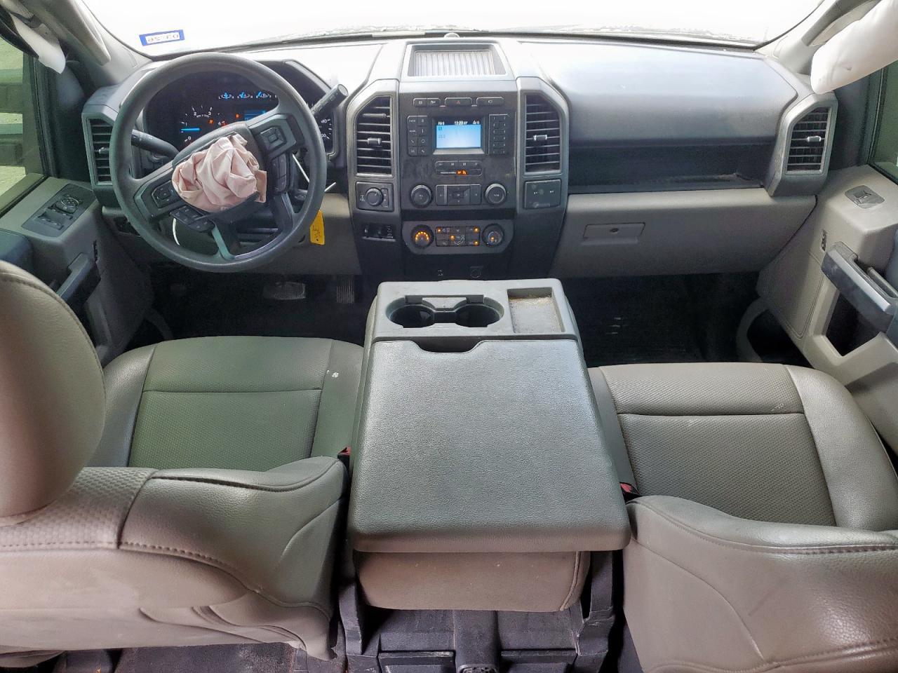 2022 Ford F250 - zdjęcie 8