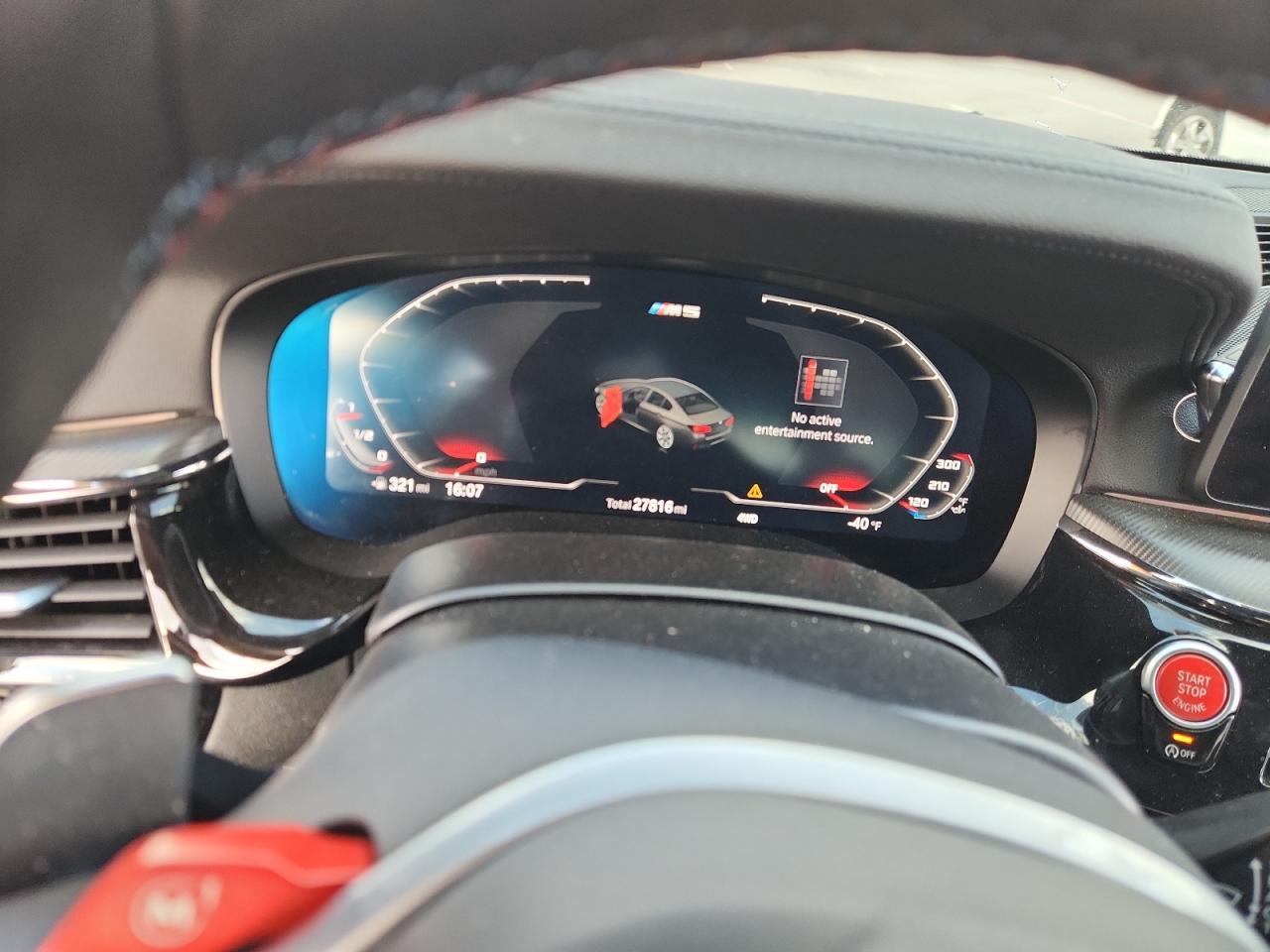 2023 BMW M5 - zdjęcie 9
