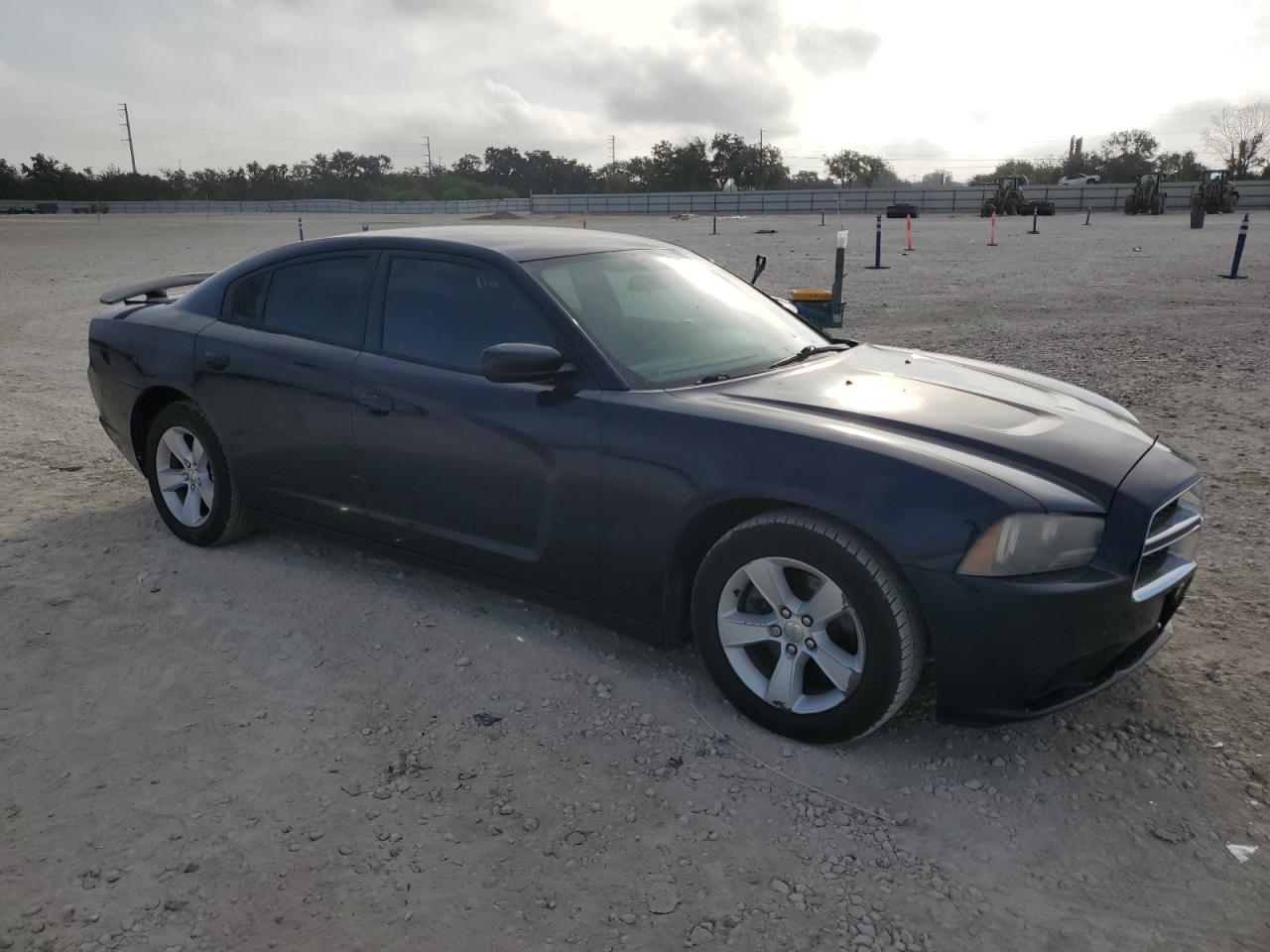 2013 Dodge Charger - zdjęcie 4