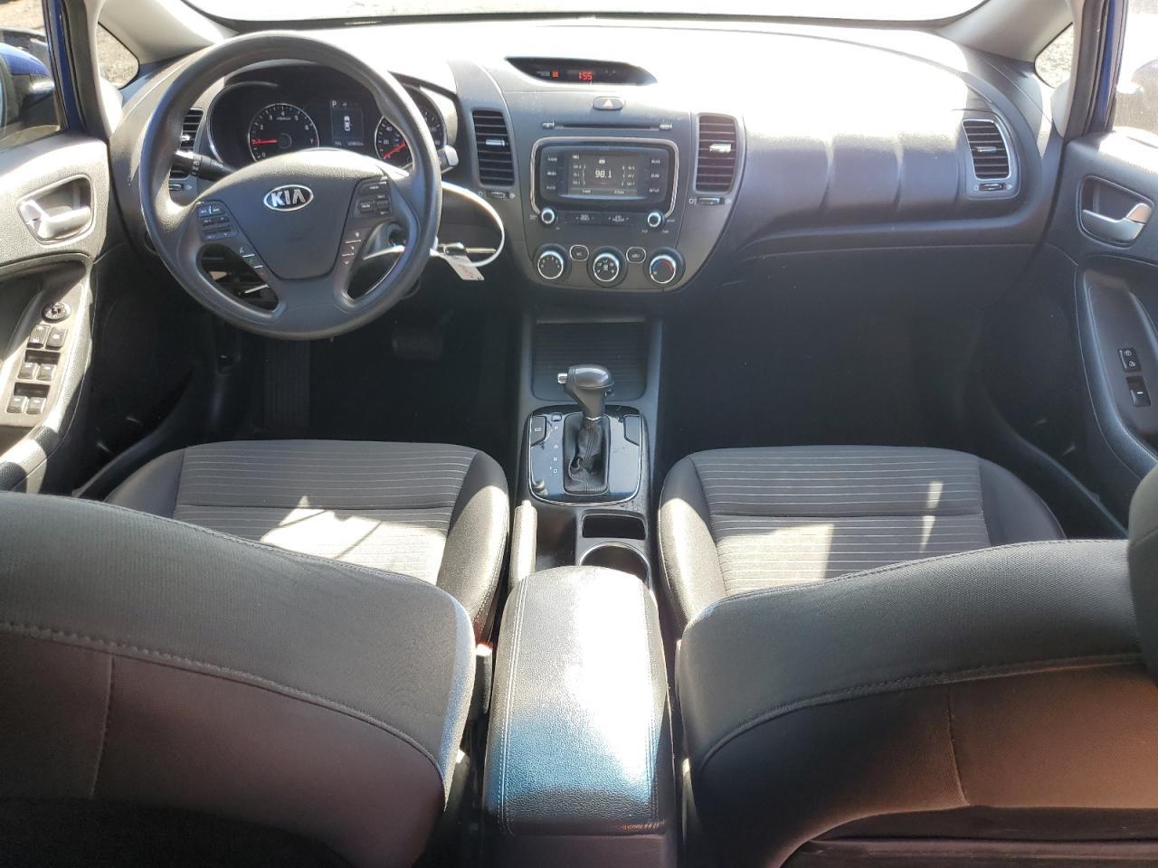 2017 Kia Forte - zdjęcie 8