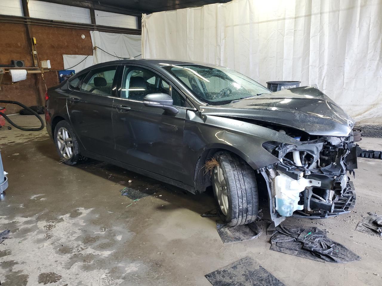 2015 Ford Fusion - zdjęcie 4