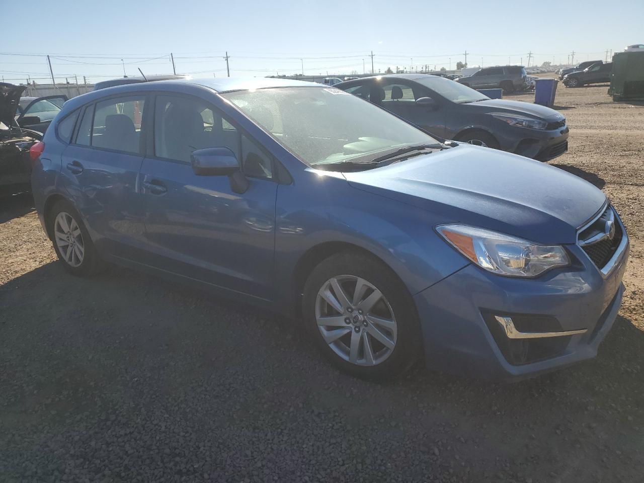 2015 Subaru Impreza Premium - zdjęcie 4