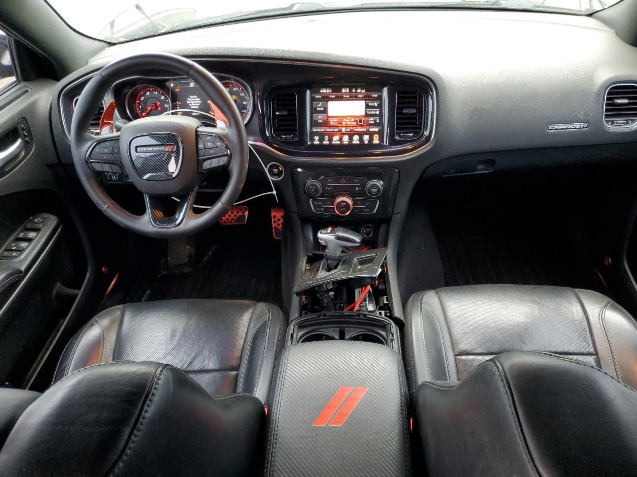 2016 Dodge Charger Sxt - zdjęcie 8