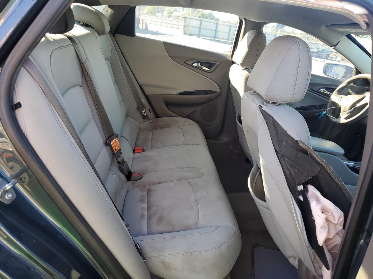 2019 Chevrolet Malibu Ls - zdjęcie 10