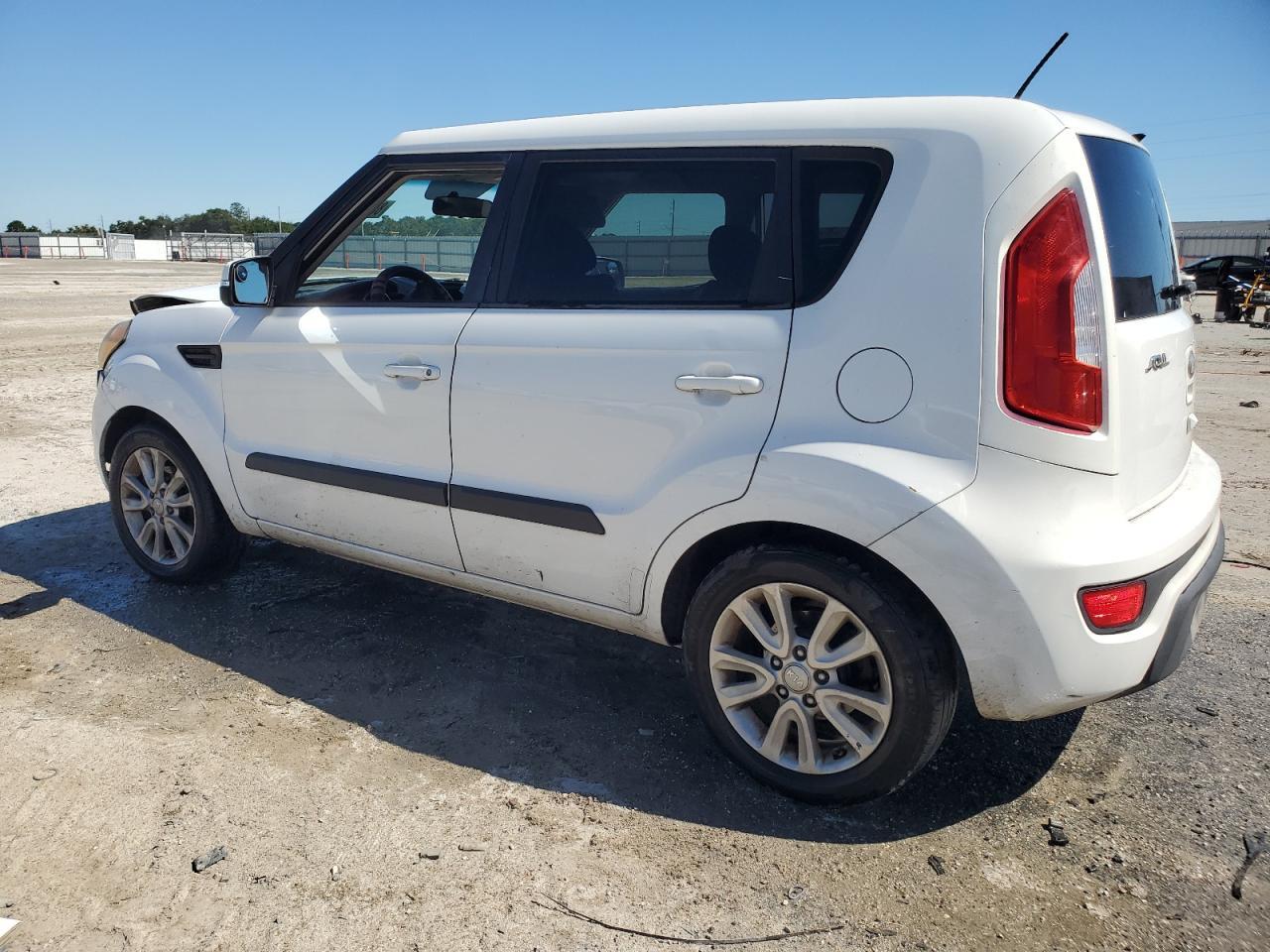 2013 Kia Soul + - zdjęcie 2