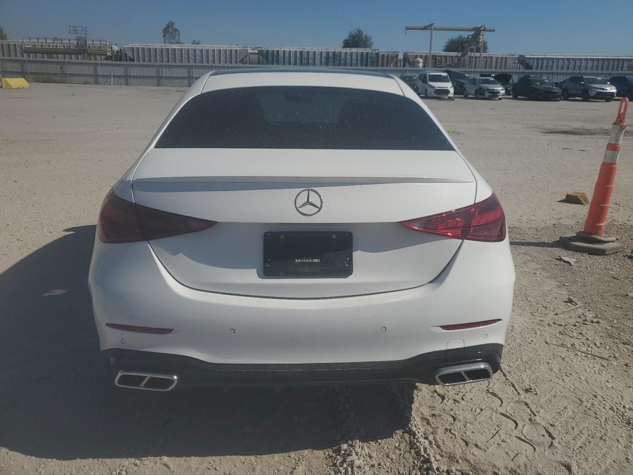 2023 Mercedes-Benz C 300 - zdjęcie 6