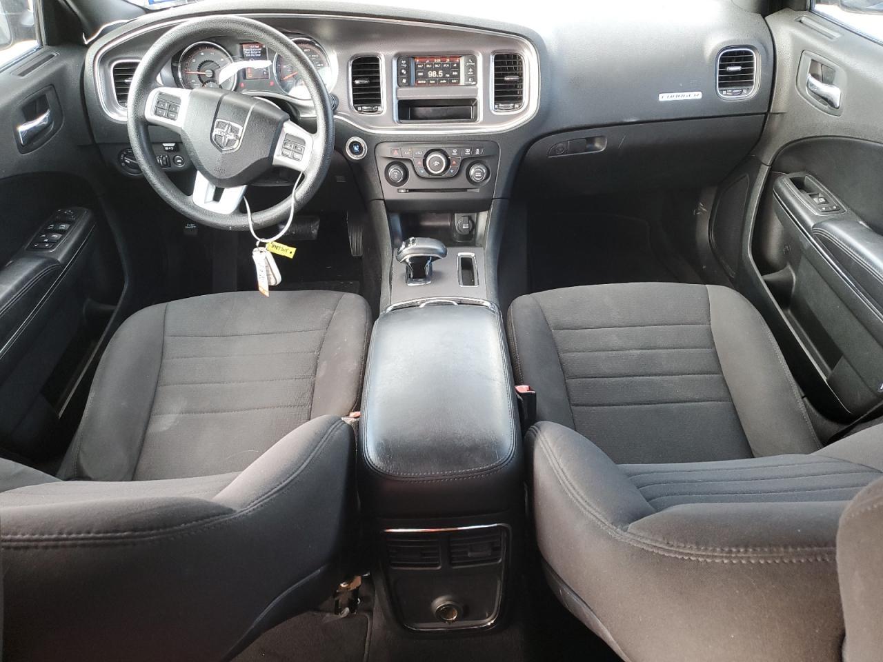 2013 Dodge Charger - zdjęcie 8