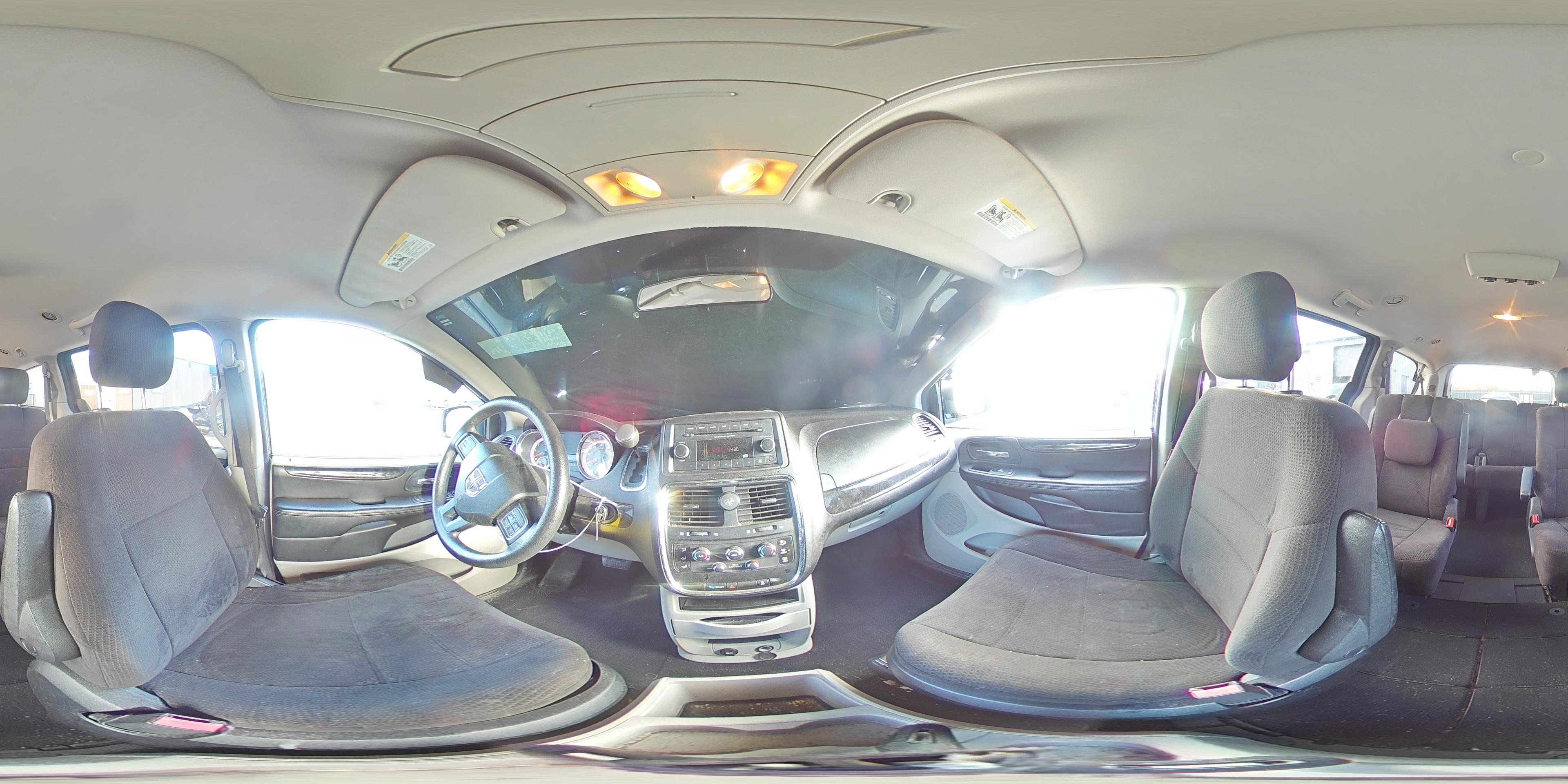 2013 Dodge Caravan - zdjęcie 15