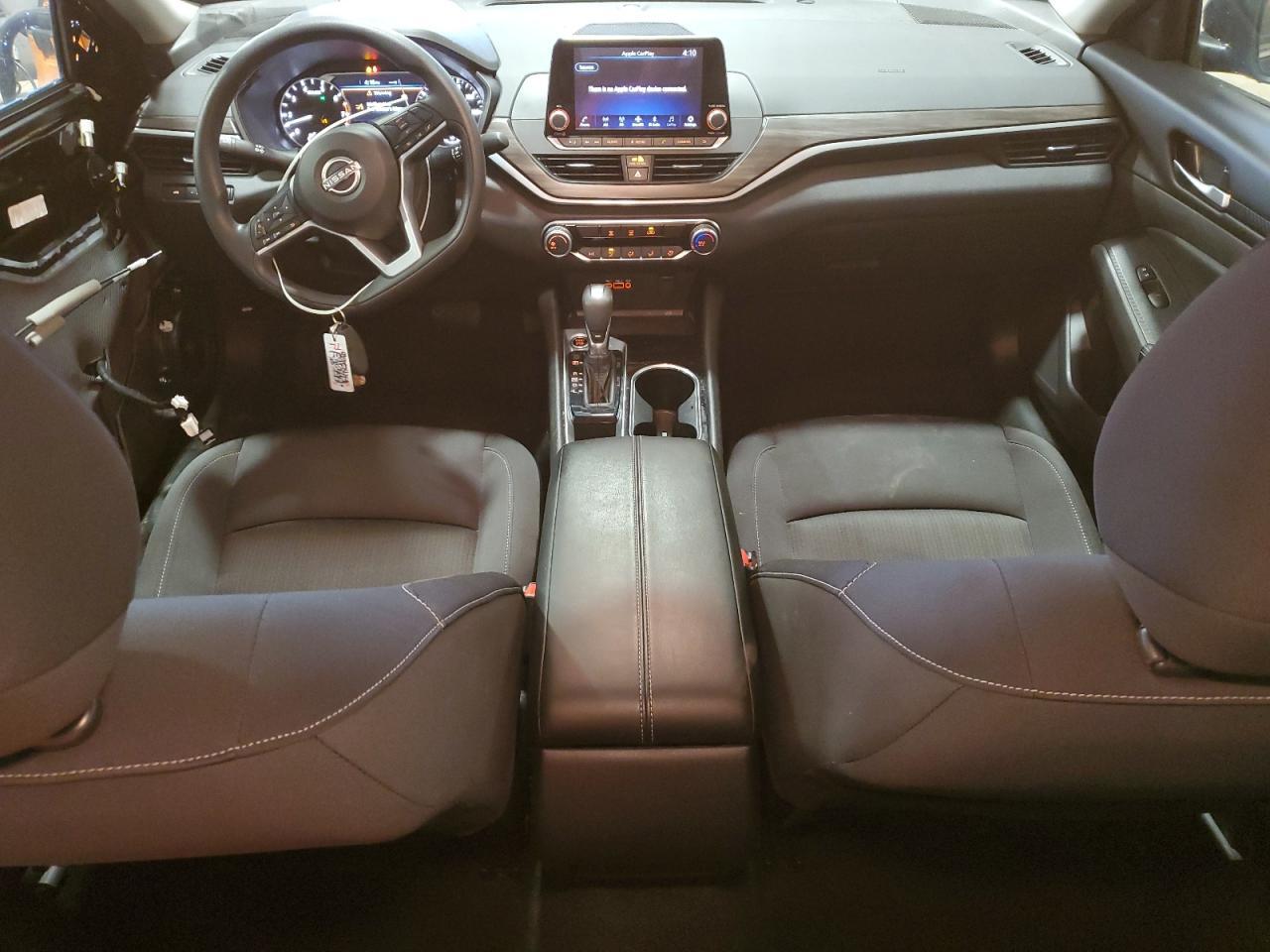 2024 Nissan Altima - zdjęcie 8