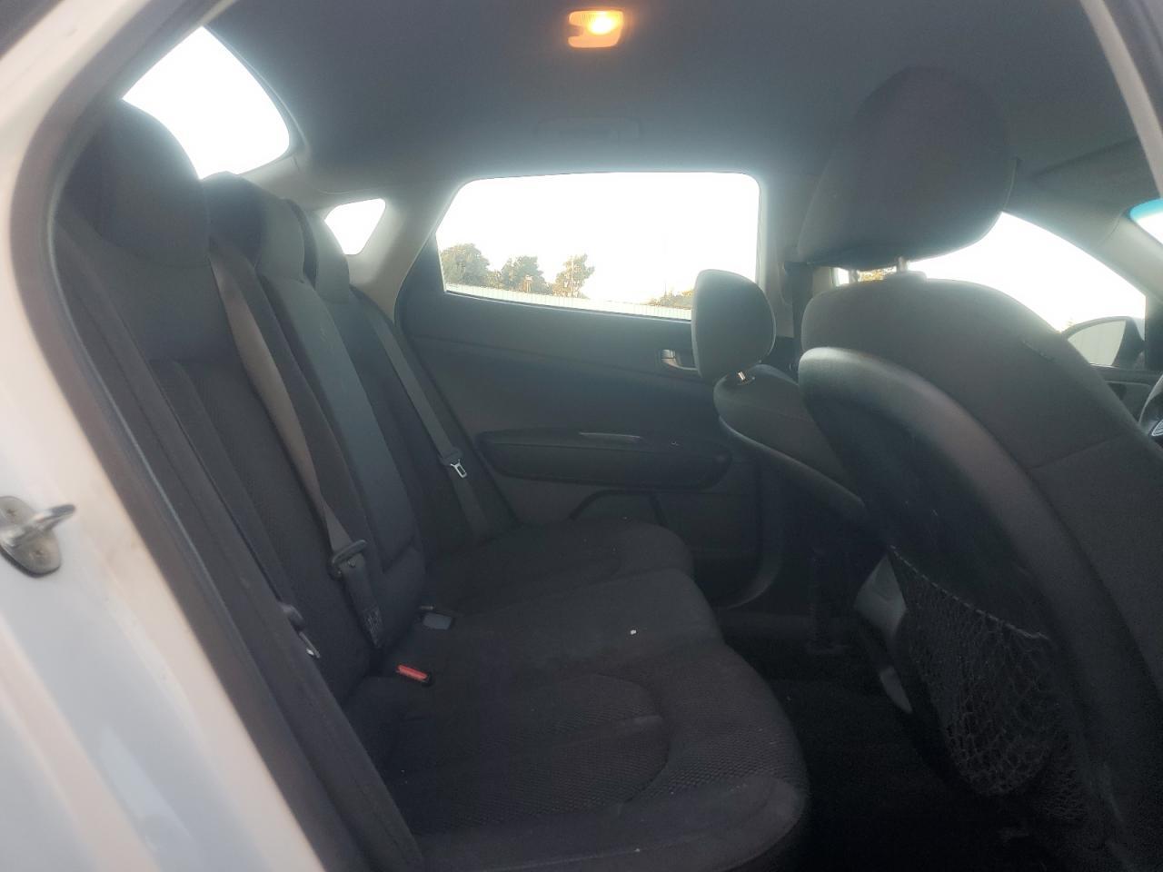 2020 Kia Optima - zdjęcie 10