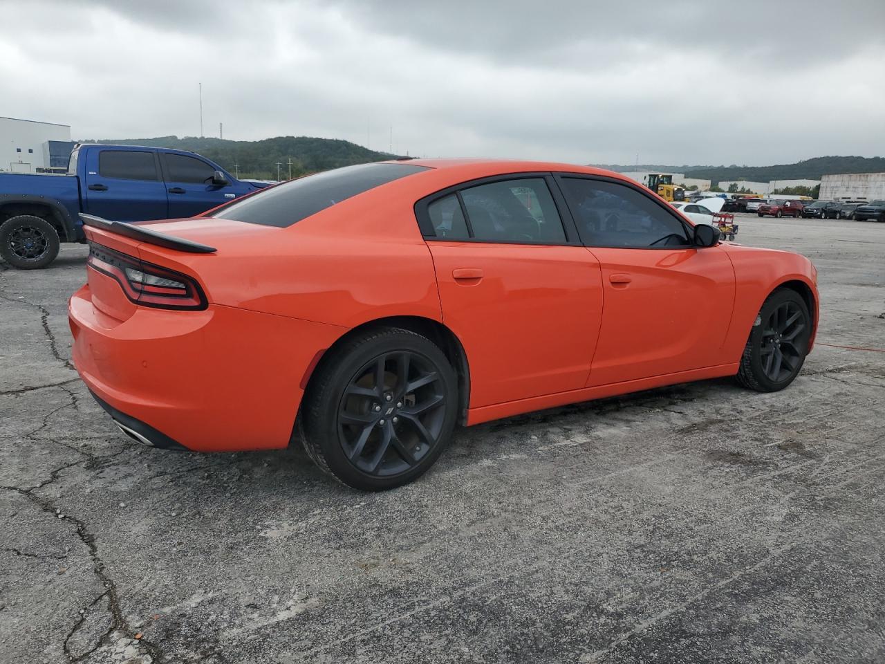 2022 Dodge Charger Sxt - zdjęcie 3