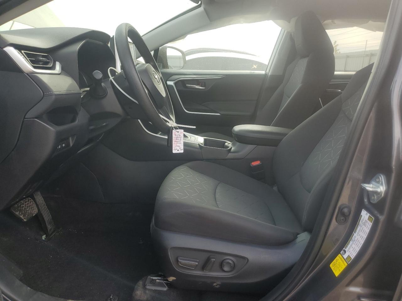 2024 Toyota RAV 4 - zdjęcie 7