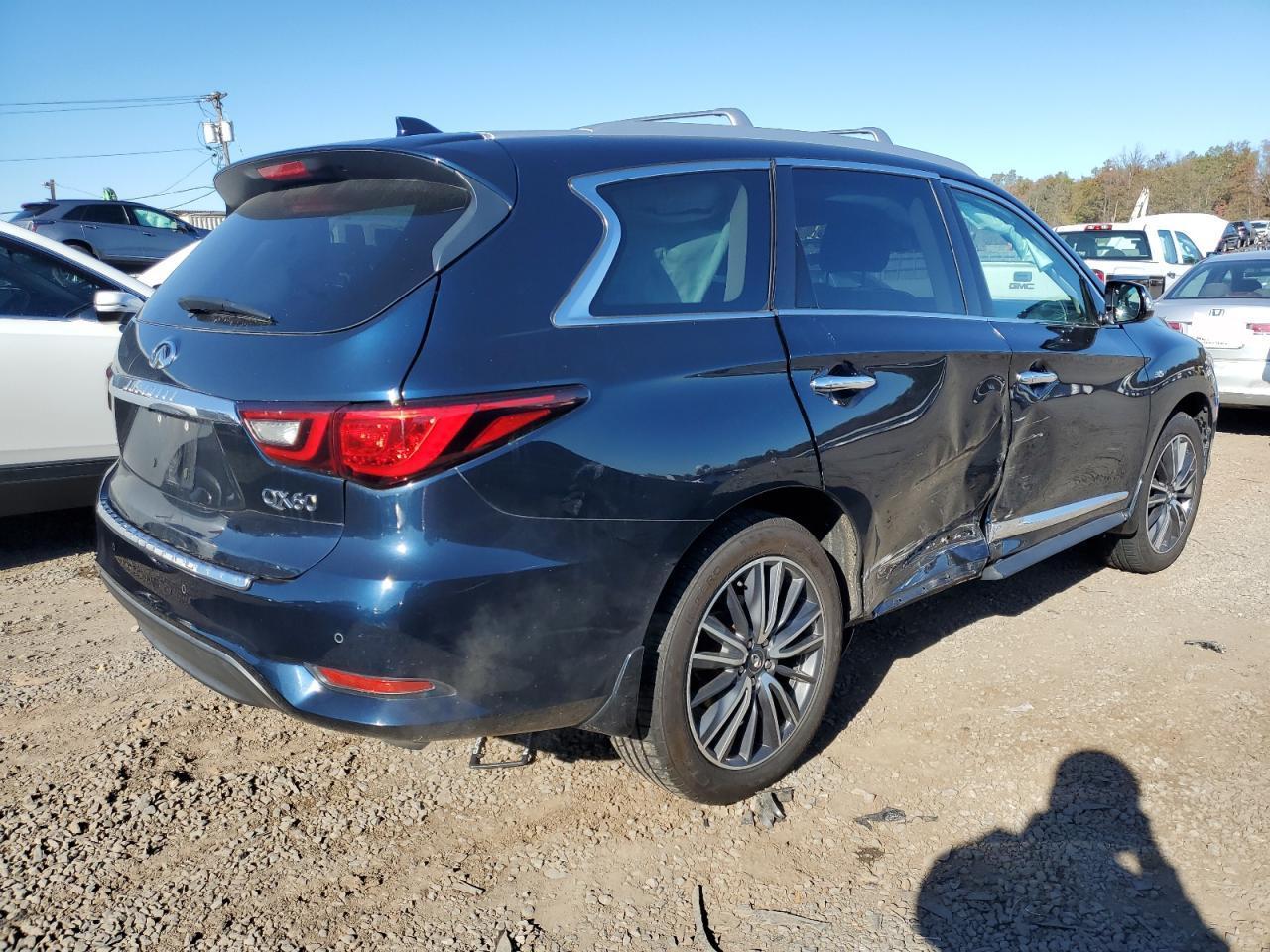 2020 Infiniti Qx60 Luxe - zdjęcie 3