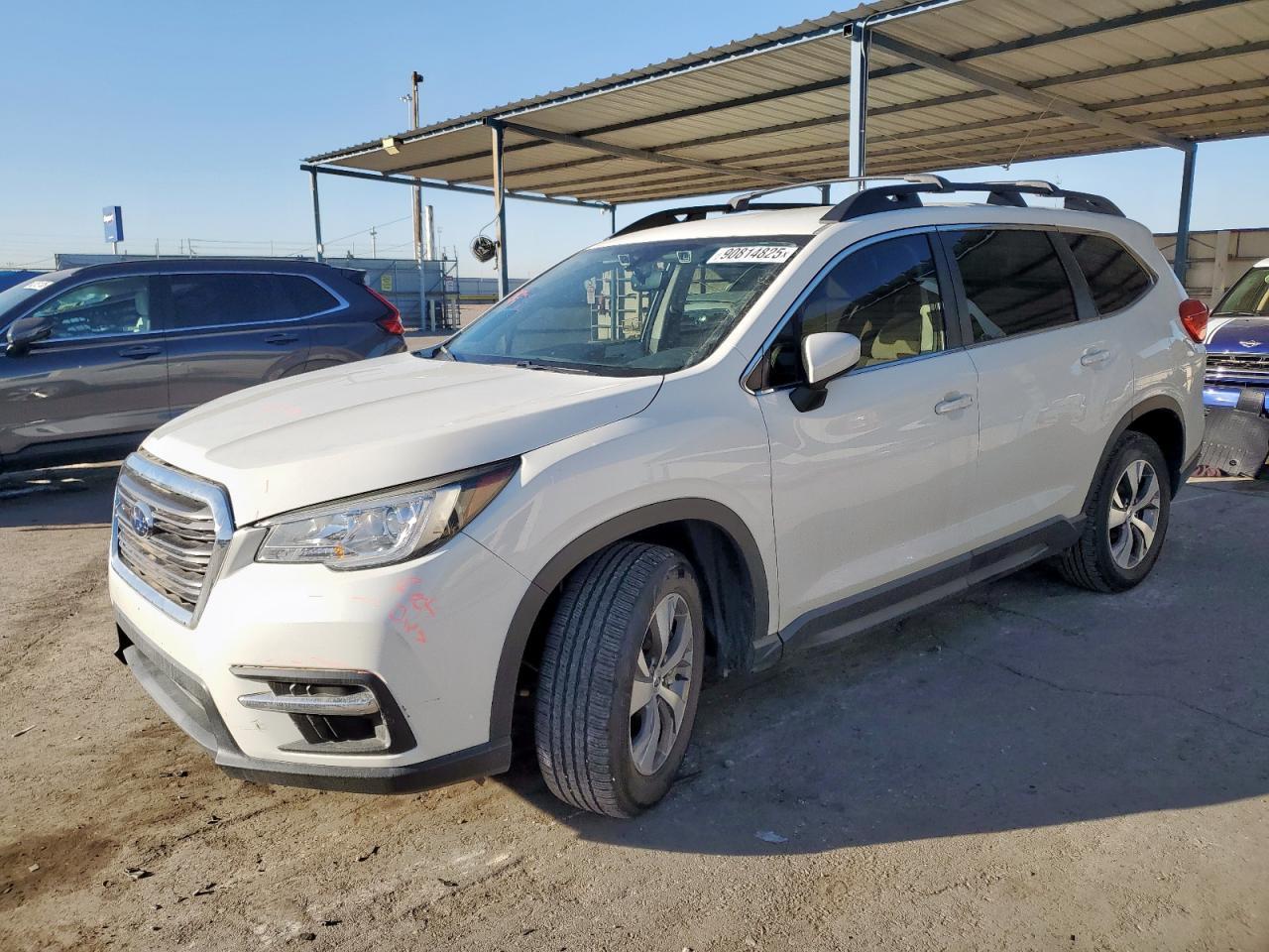 2019 Subaru Ascent - zdjęcie główne