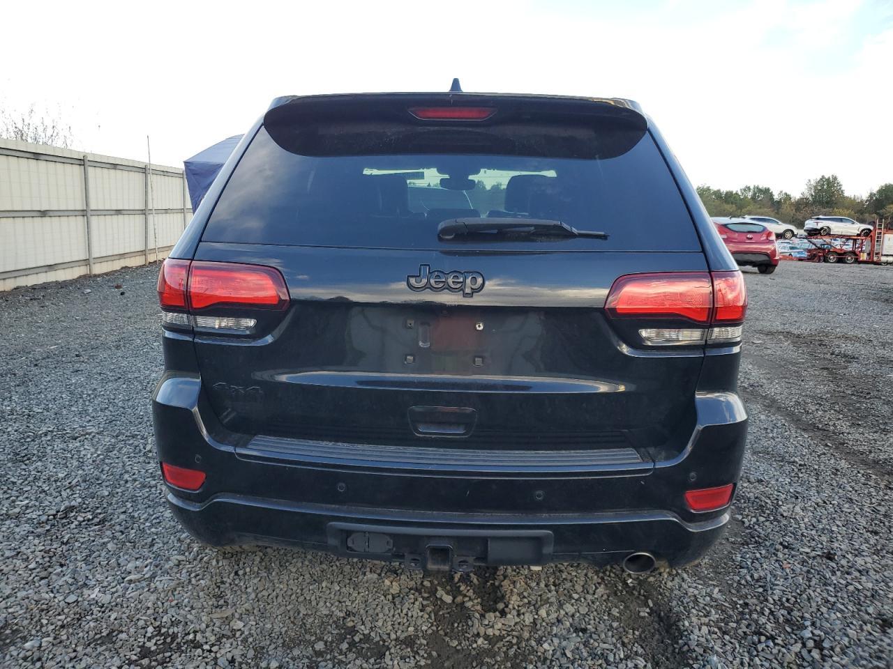 2018 Jeep Grand Cherokee - zdjęcie 6